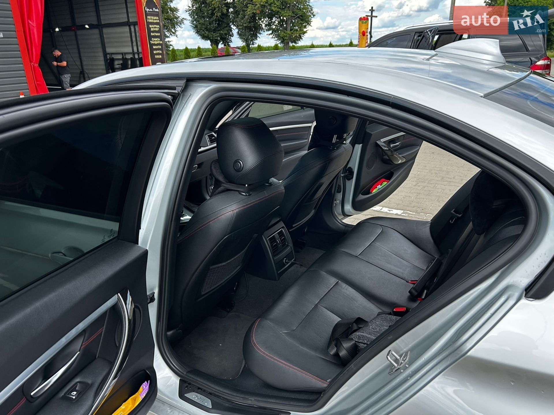 BMW 3 Series 2016 VIN WBA8E5C51GK388649 фото оголошення 7 з 12