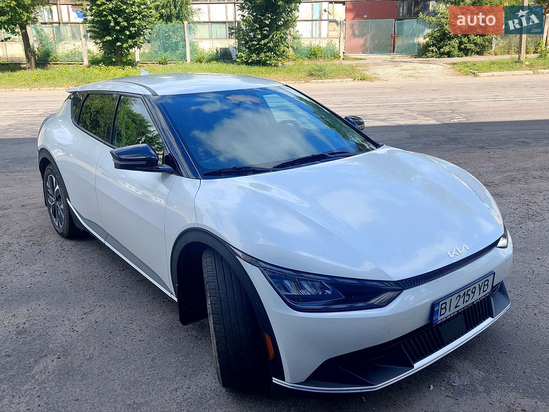 Kia EV6 2023 VIN KNDC34LB8P5608693 фото оголошення 3 з 30