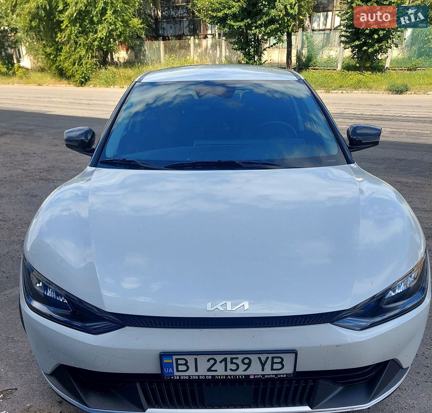 Kia EV6 2023 VIN KNDC34LB8P5608693 фото оголошення 5 з 30
