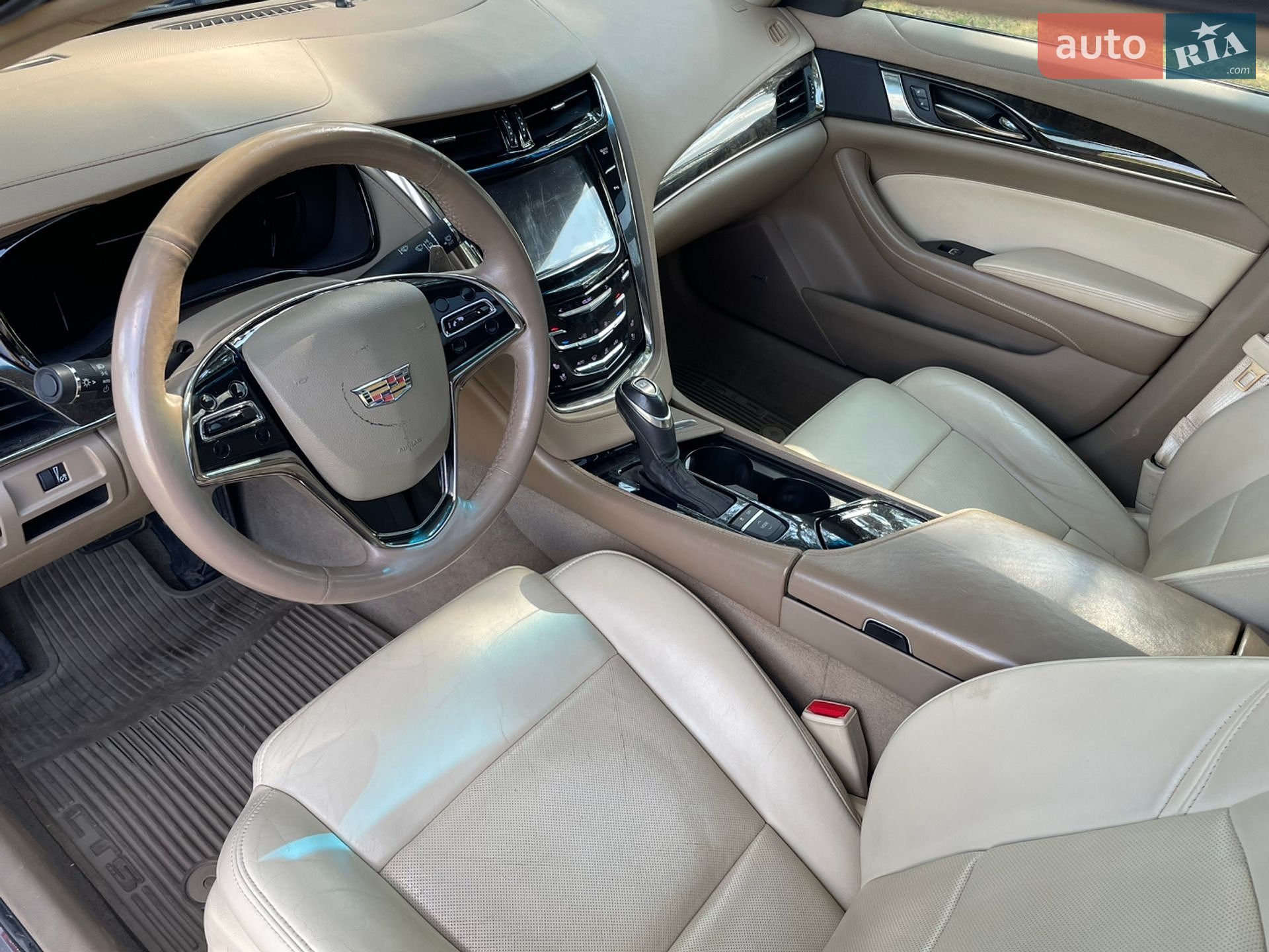 Cadillac CTS 2015 VIN 1G6AX5SX9F0130961 фото оголошення 13 з 23