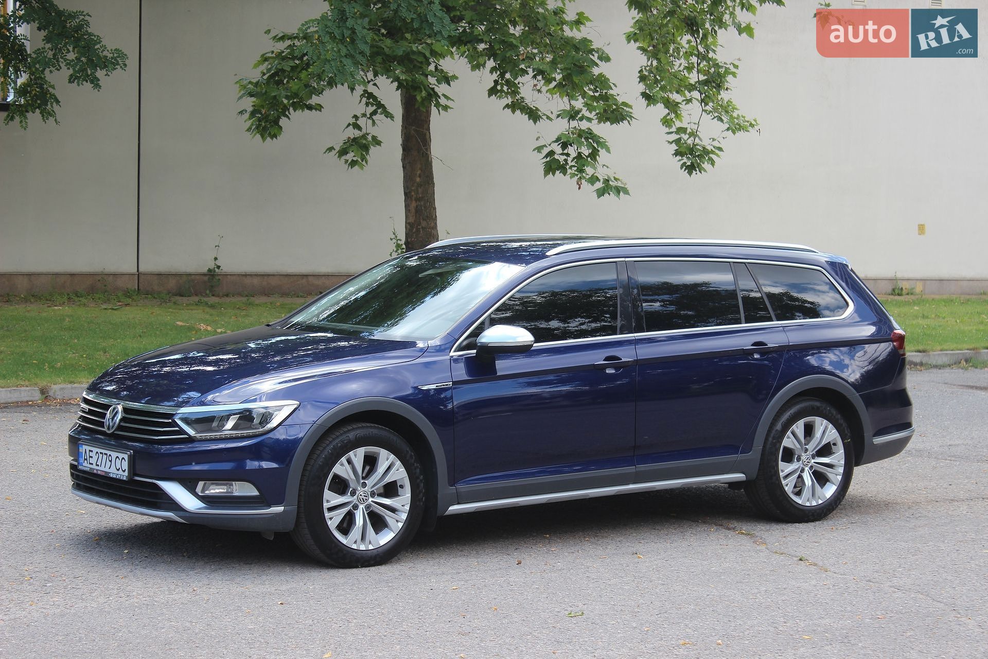 Volkswagen Passat Alltrack 2018 VIN WVWZZZ3CZJE216018 фото оголошення 2 з 37