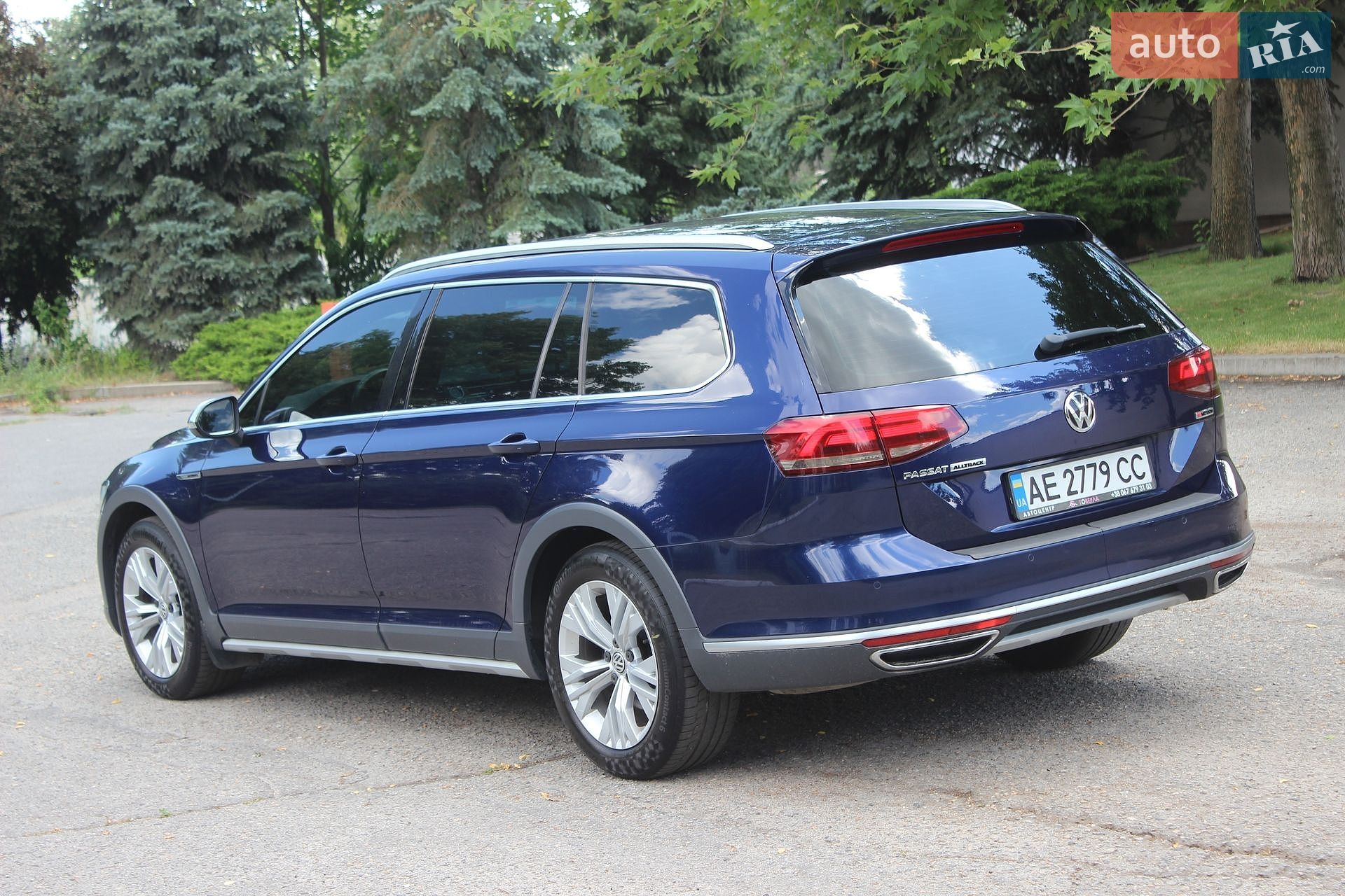Volkswagen Passat Alltrack 2018 VIN WVWZZZ3CZJE216018 фото оголошення 9 з 37