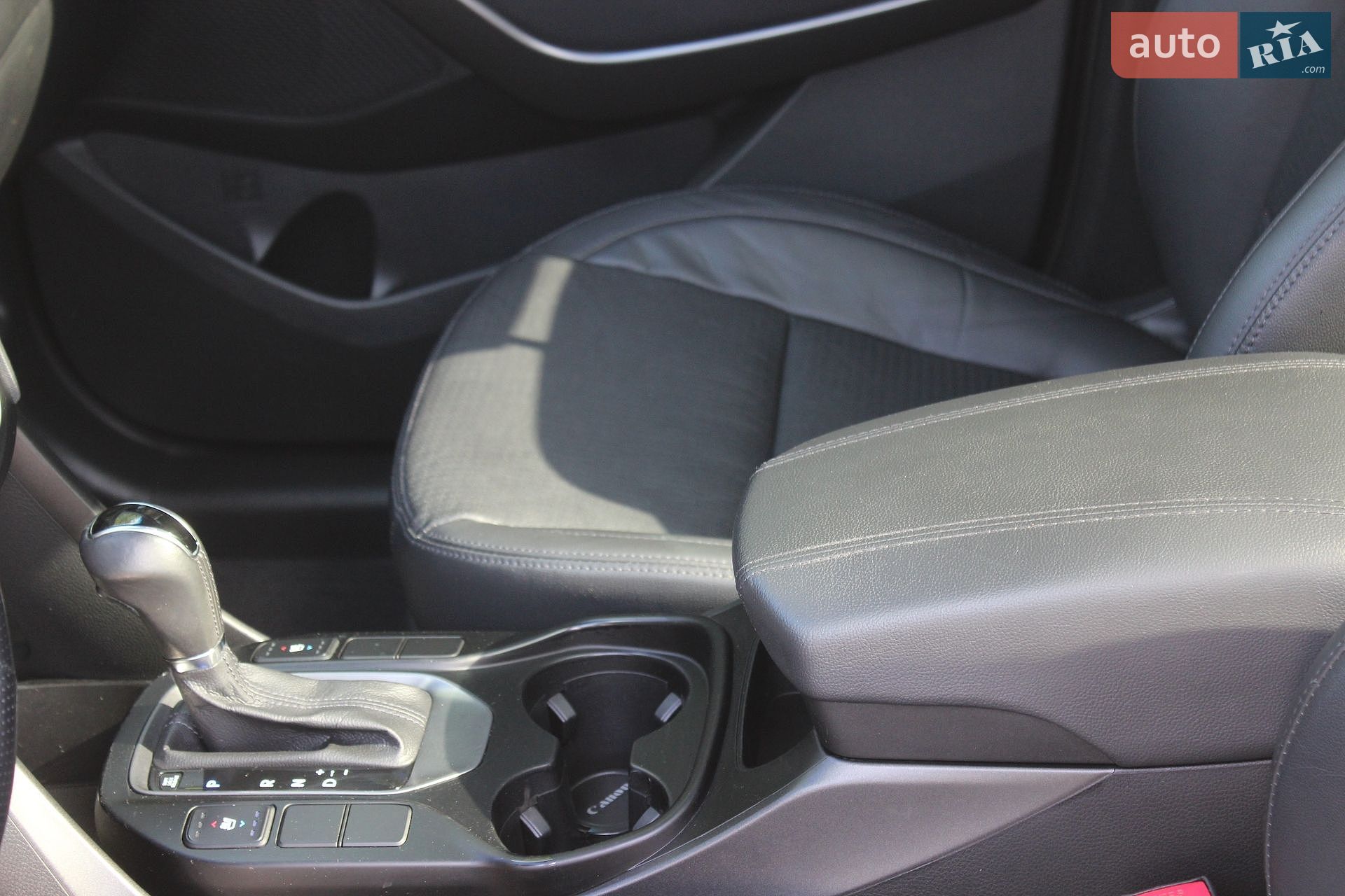 Hyundai Santa FE 2012 VIN KMHSW81UBDU053685 фото оголошення 23 з 51