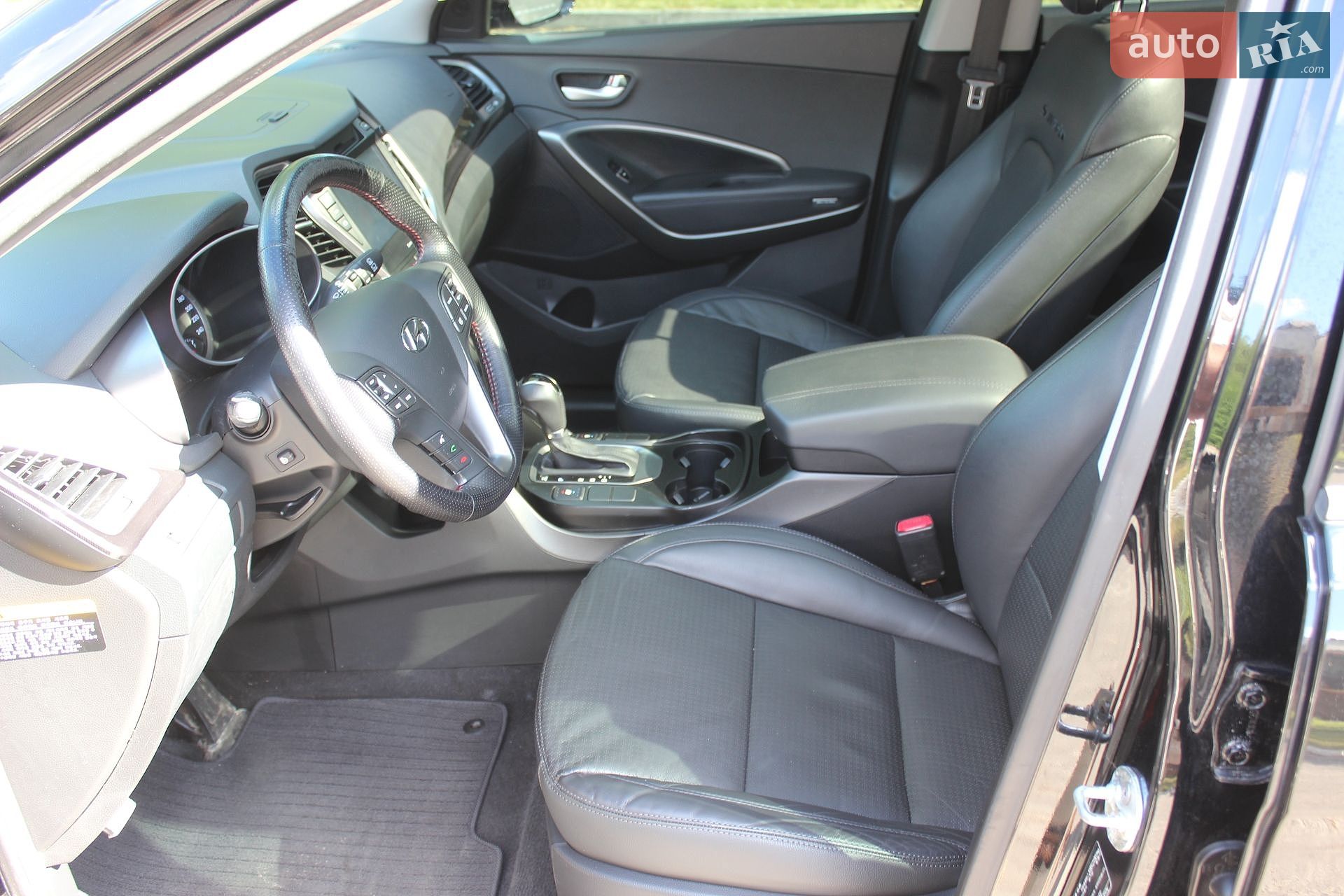 Hyundai Santa FE 2012 VIN KMHSW81UBDU053685 фото оголошення 25 з 51