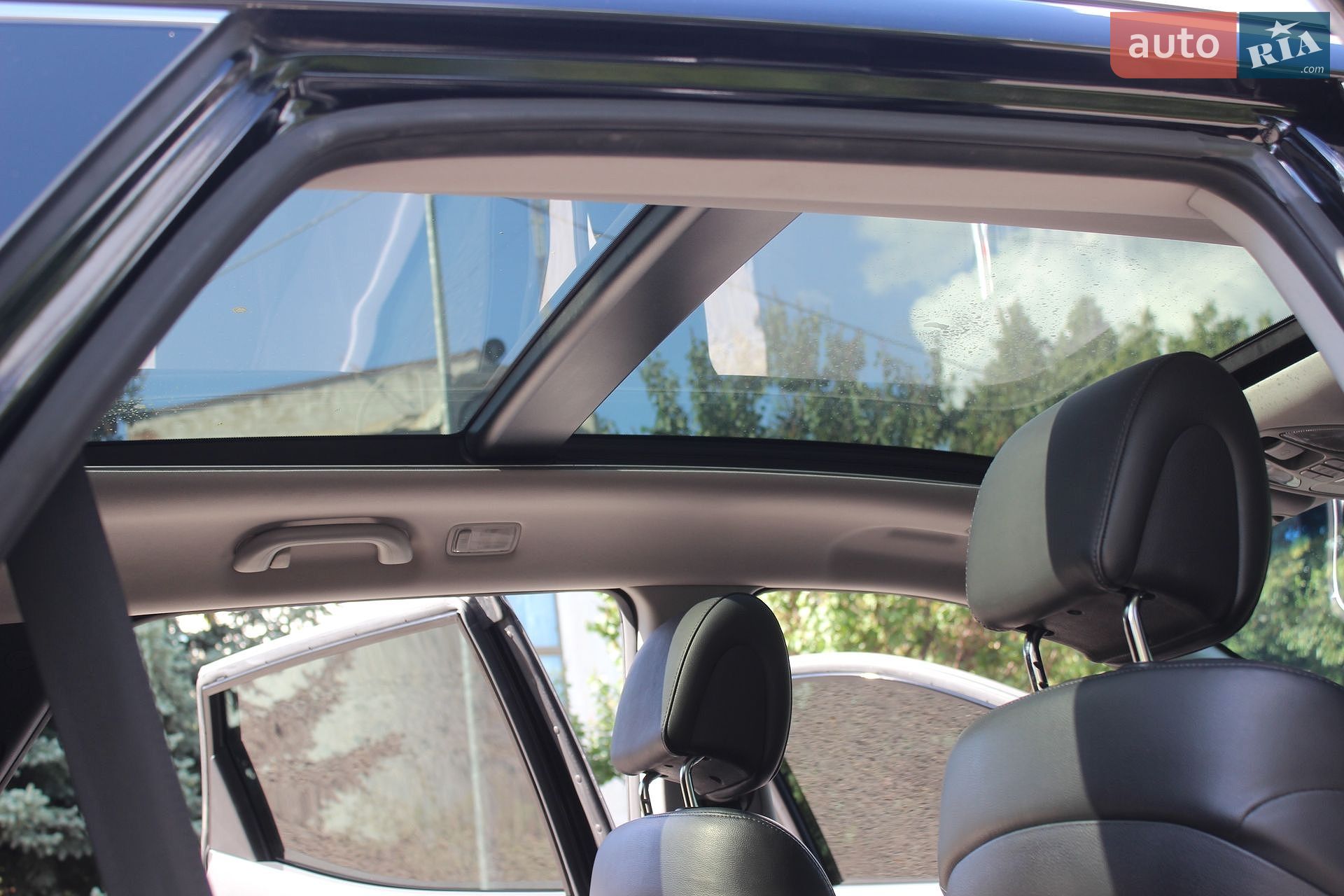 Hyundai Santa FE 2012 VIN KMHSW81UBDU053685 фото оголошення 29 з 51