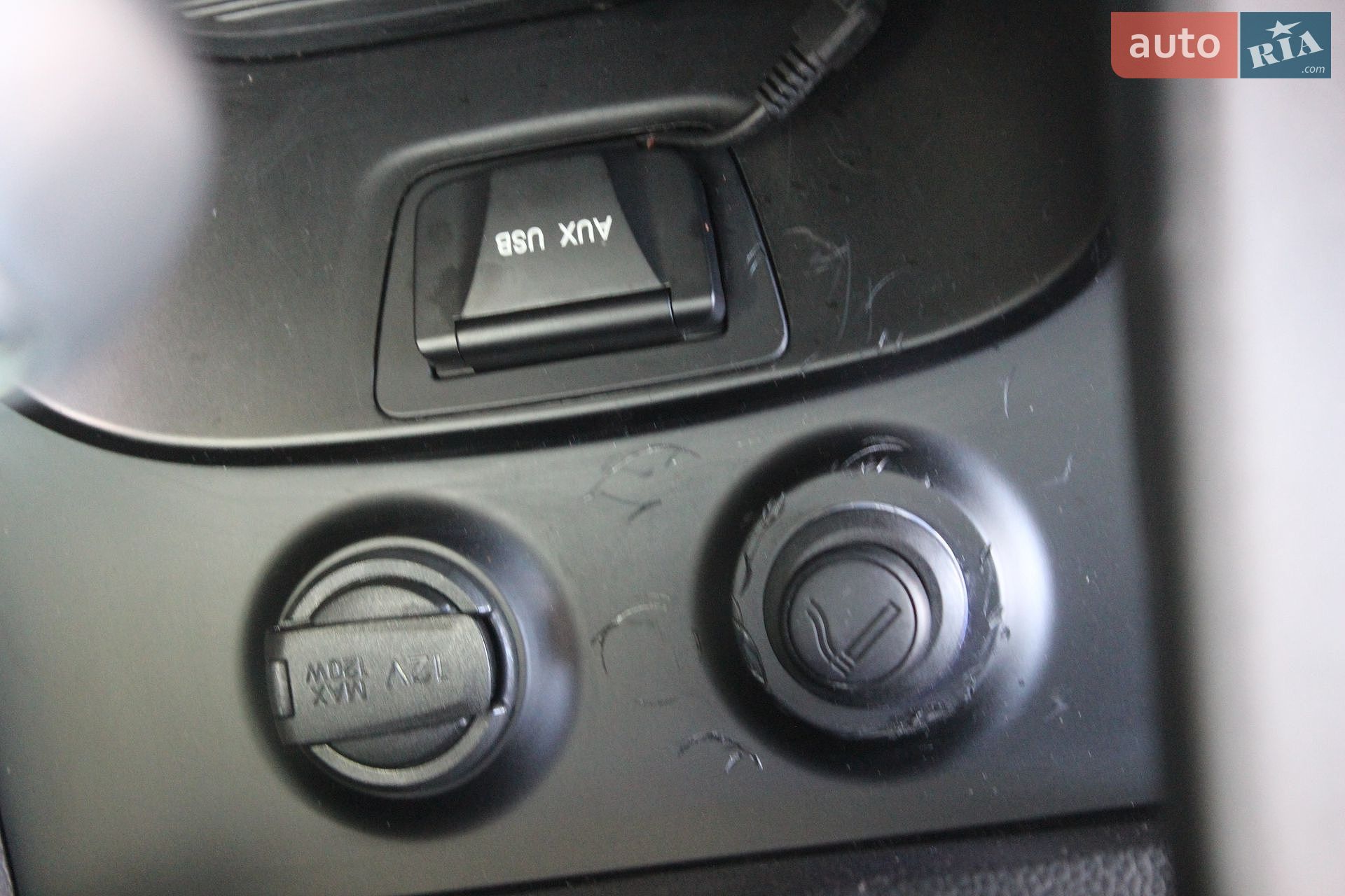 Hyundai Santa FE 2012 VIN KMHSW81UBDU053685 фото оголошення 44 з 51