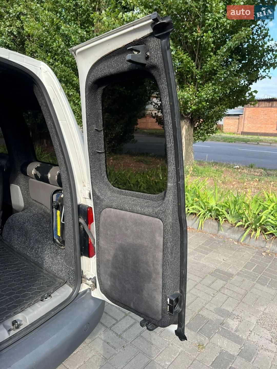 Volkswagen Caddy 2006 VIN WV1ZZZ2KZ6X119371 фото оголошення 46 з 93
