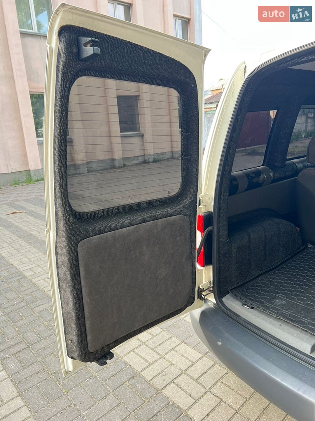 Volkswagen Caddy 2006 VIN WV1ZZZ2KZ6X119371 фото оголошення 47 з 93