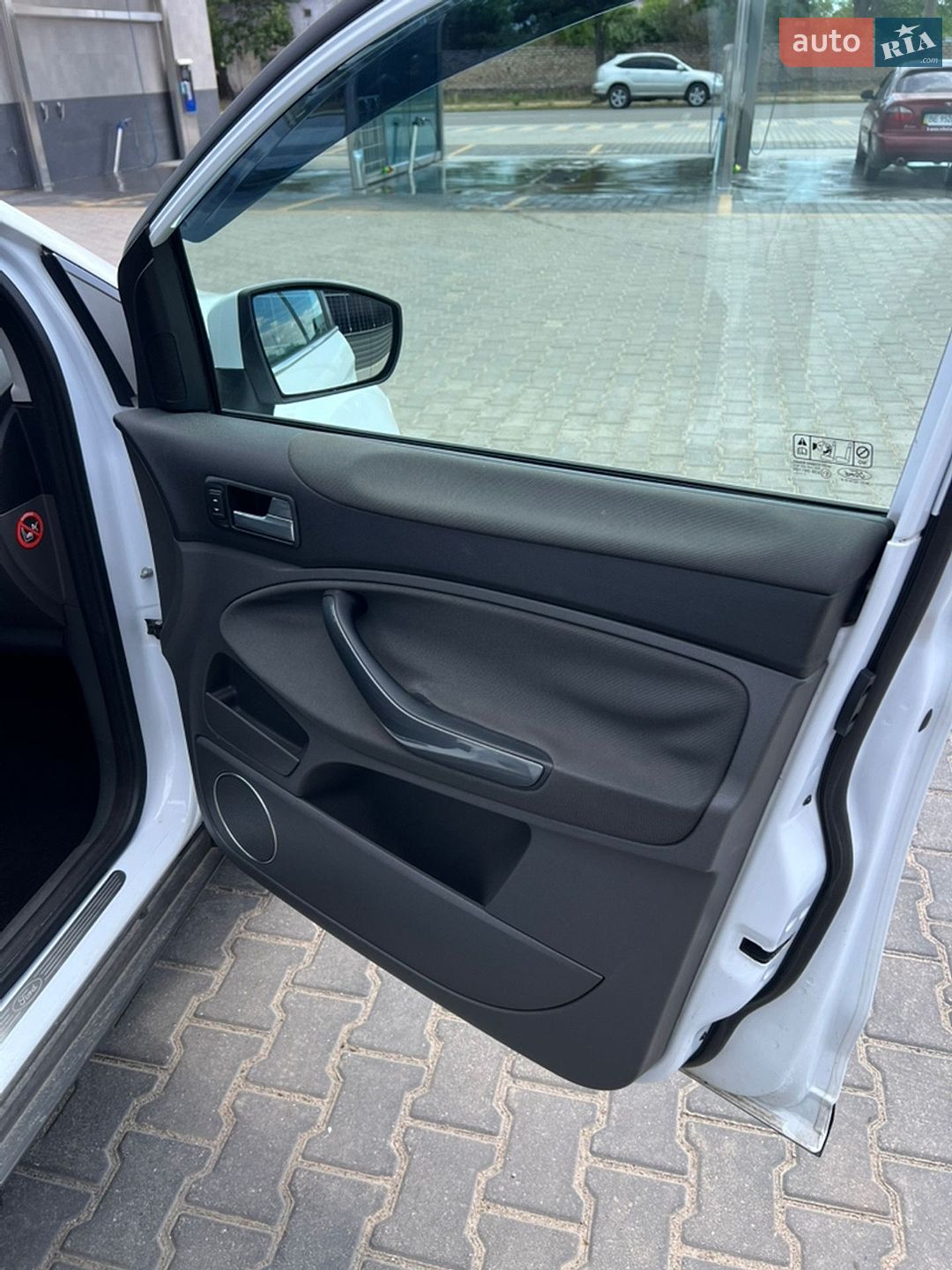 Ford Kuga 2011 VIN WF0RXXGCDRBJ16118 фото оголошення 23 з 30