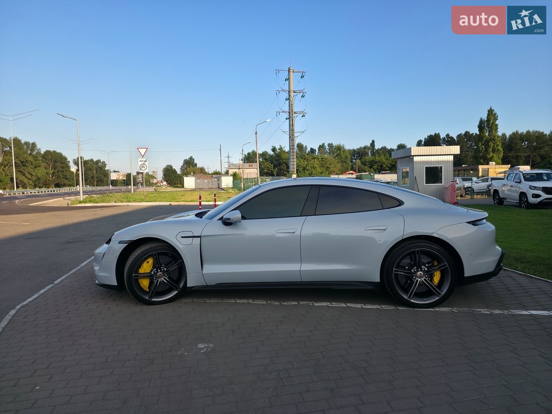 Porsche Taycan 2021 VIN WP0ZZZY1ZMSA57857 фото оголошення 9 з 44