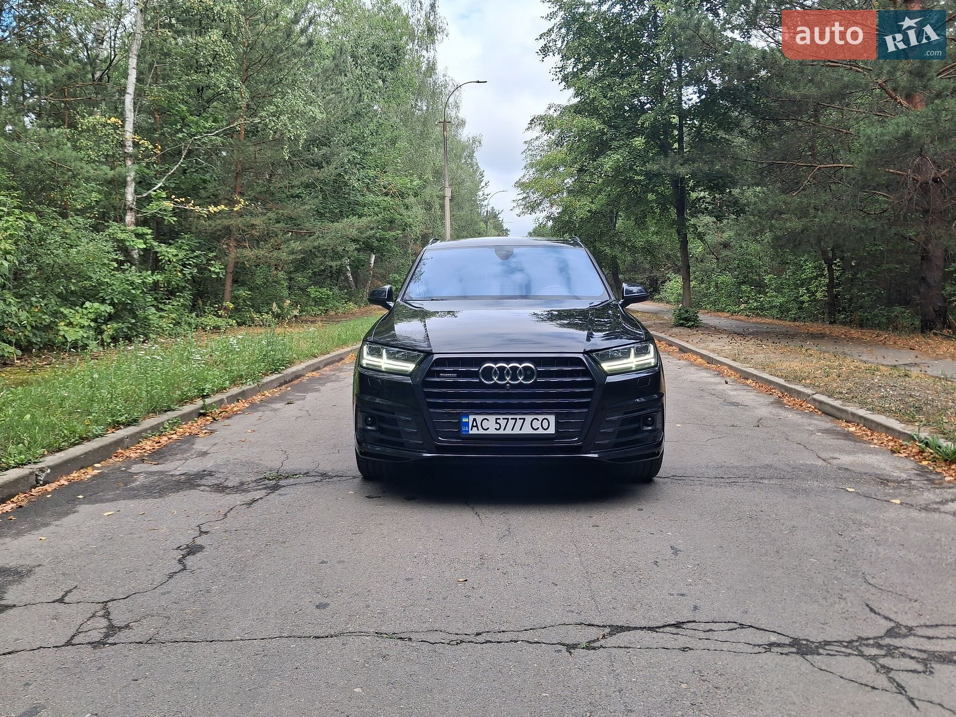 Audi Q7 2018 VIN WAUZZZ4M1JD045325 фото оголошення 3 з 74