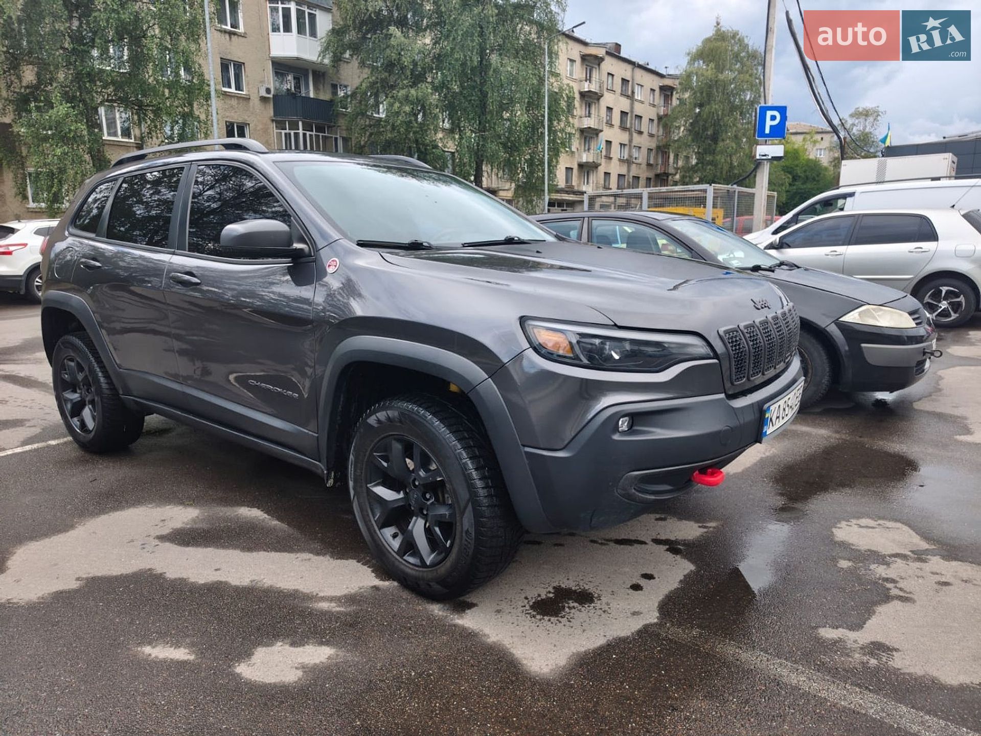 Jeep Cherokee 2019 VIN 1C4PJMBX3KD217924 фото оголошення 12 з 38
