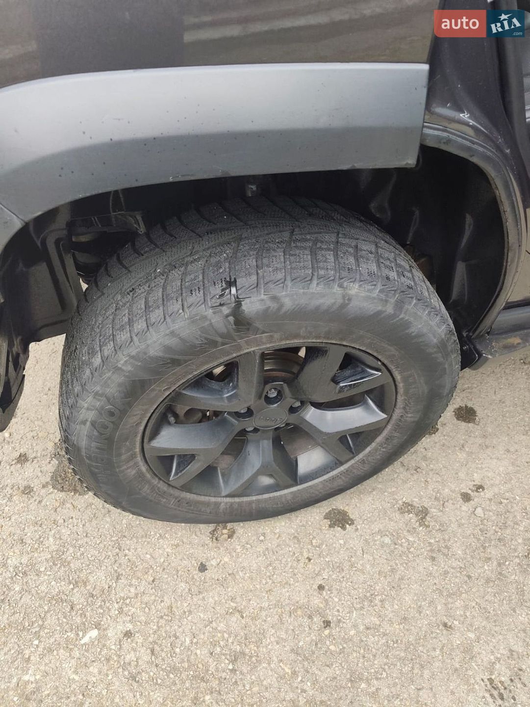 Jeep Cherokee 2019 VIN 1C4PJMBX3KD217924 фото оголошення 21 з 38
