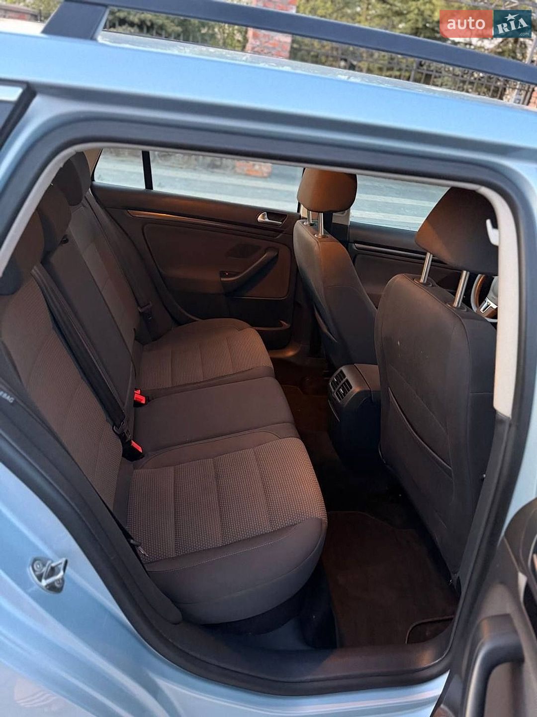 Volkswagen Golf 2010 VIN WVWZZZ1KZBM618920 фото оголошення 23 з 28