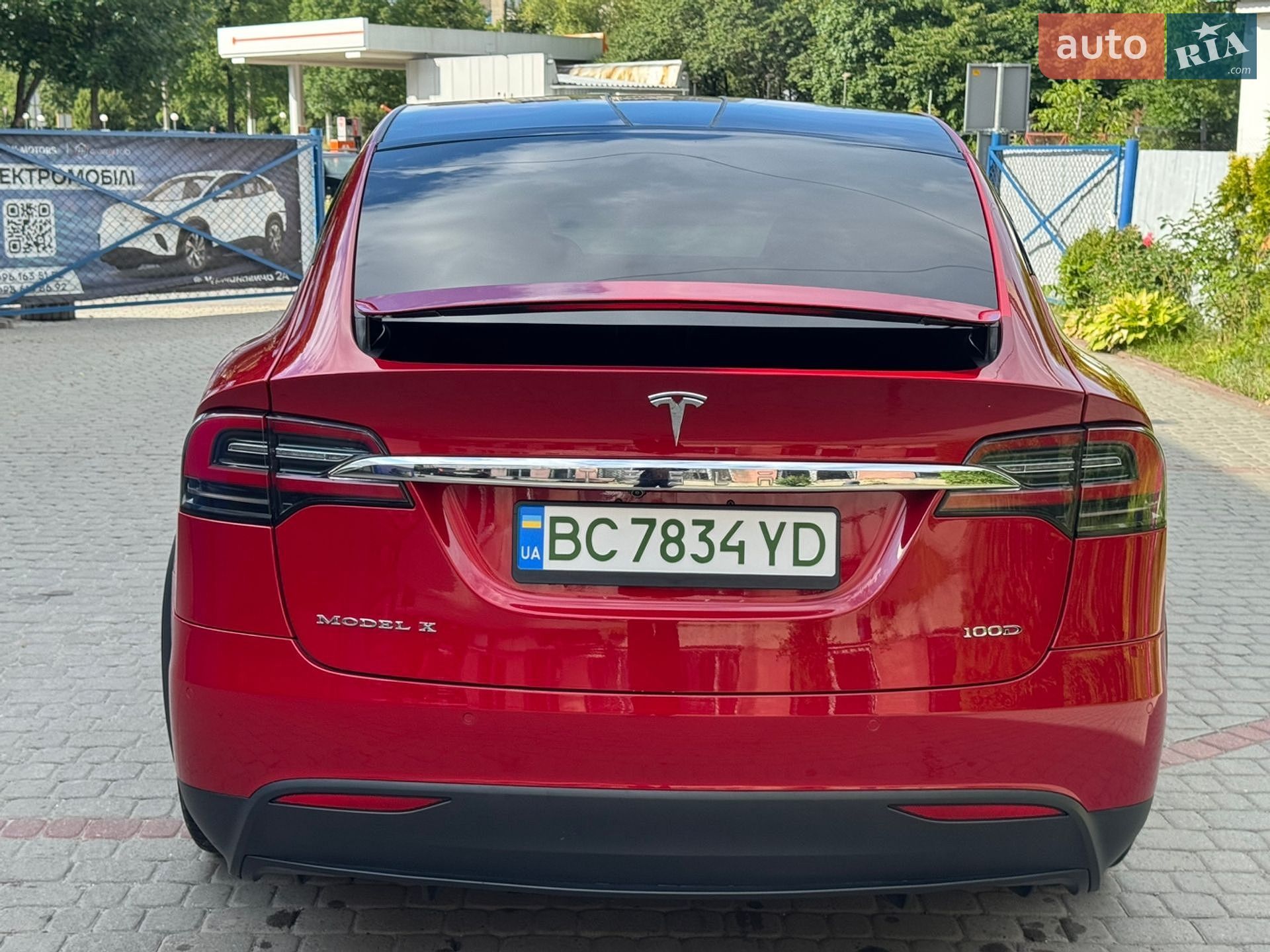 Tesla Model X 2017 VIN 5YJXCBE2XHF049120 фото оголошення 6 з 21