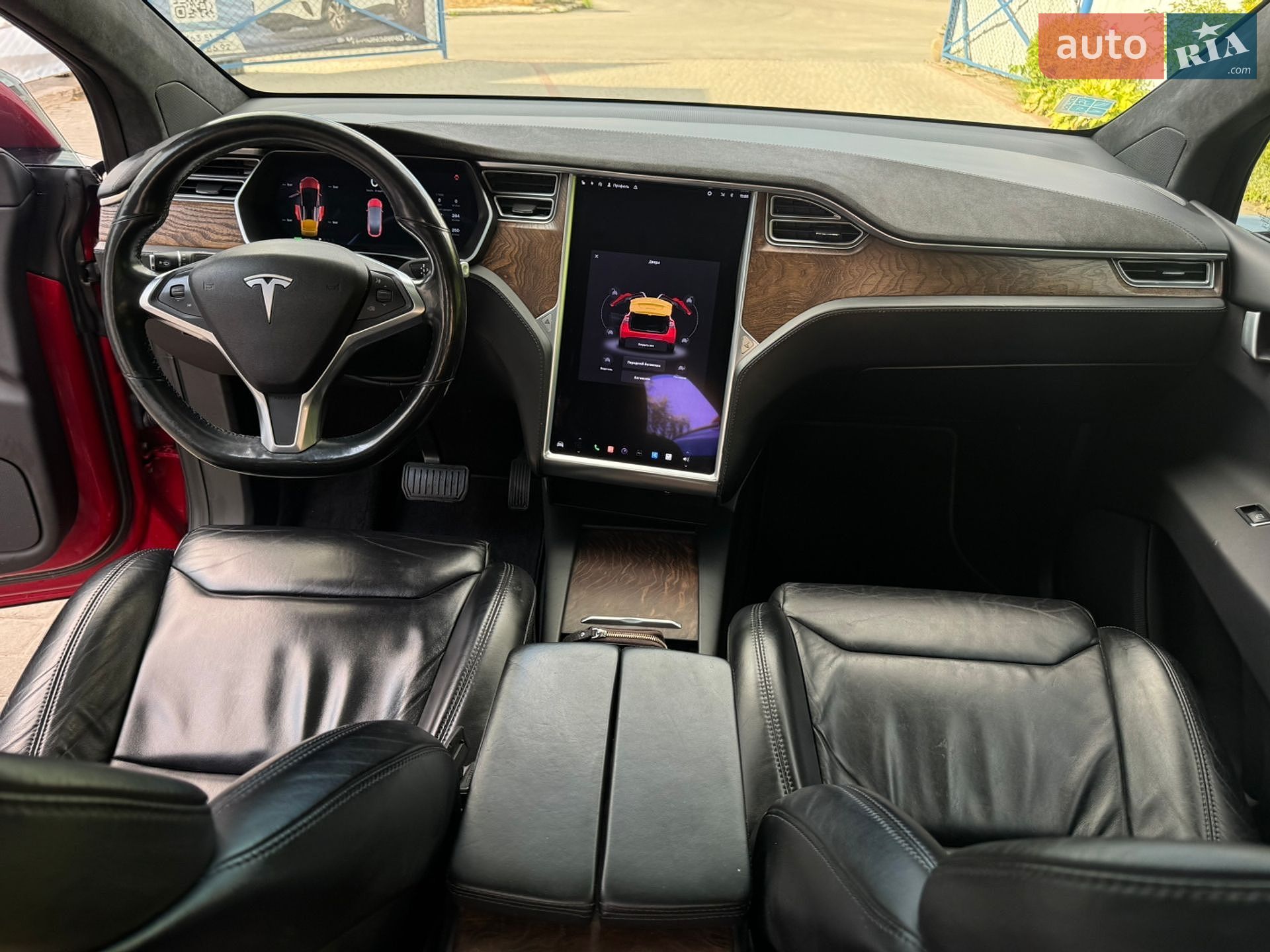 Tesla Model X 2017 VIN 5YJXCBE2XHF049120 фото оголошення 19 з 21