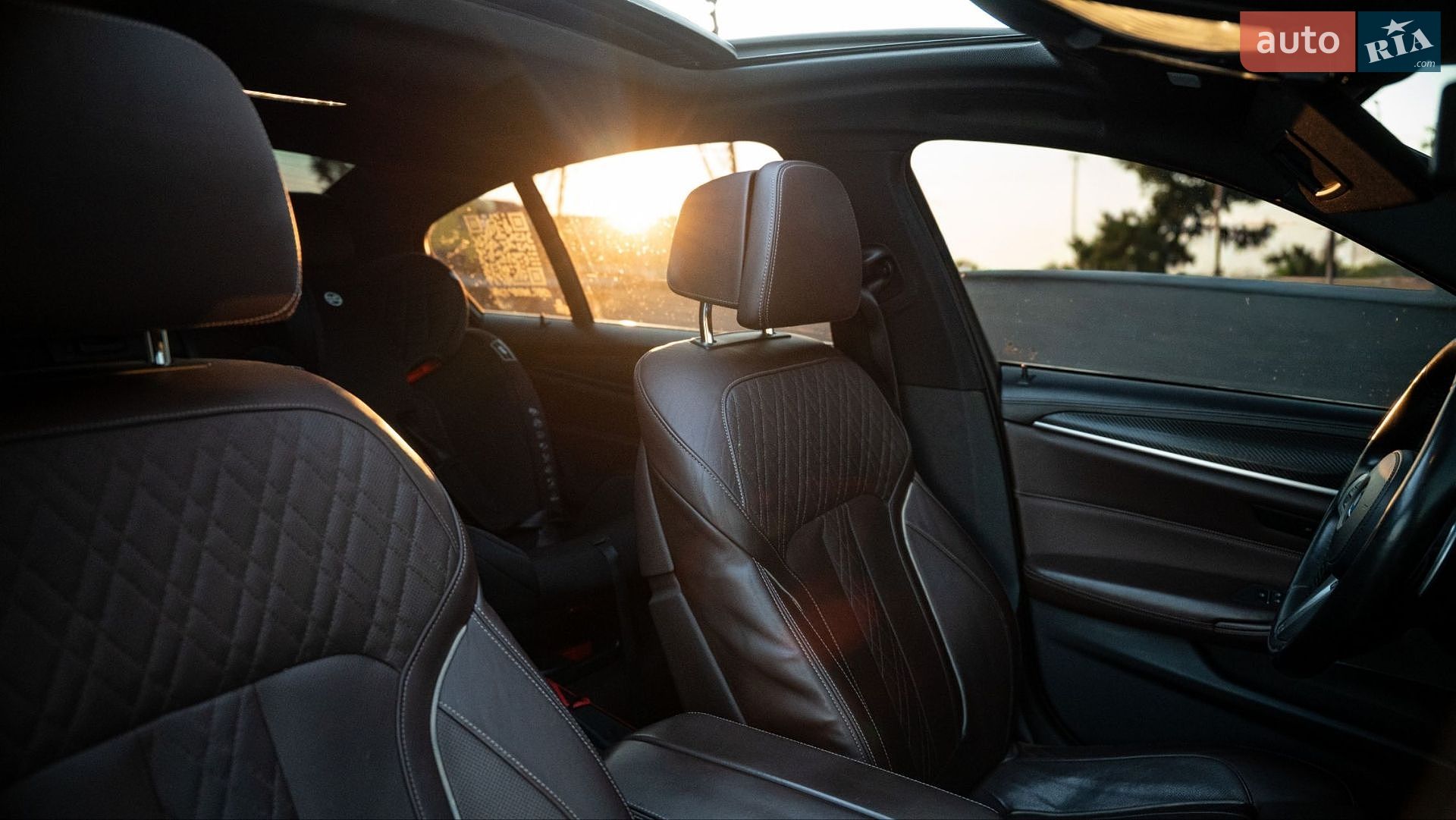 BMW 5 Series 2018 VIN WBAJE5C58JWA95562 фото оголошення 23 з 26