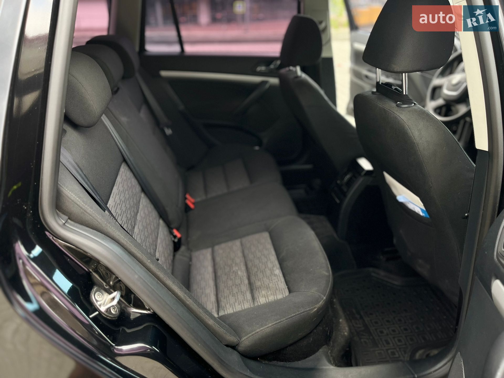 Skoda Octavia 2011 VIN TMBHJ61Z7C8020400 фото оголошення 42 з 77