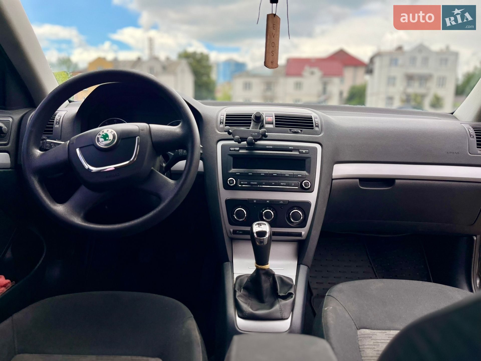 Skoda Octavia 2011 VIN TMBHJ61Z7C8020400 фото оголошення 48 з 77