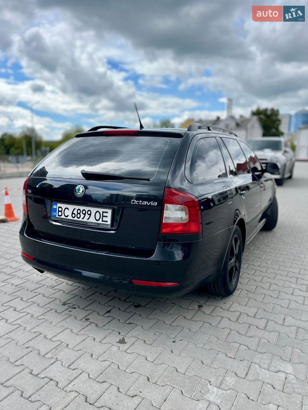 Skoda Octavia 2011 VIN TMBHJ61Z7C8020400 фото оголошення 31 з 77