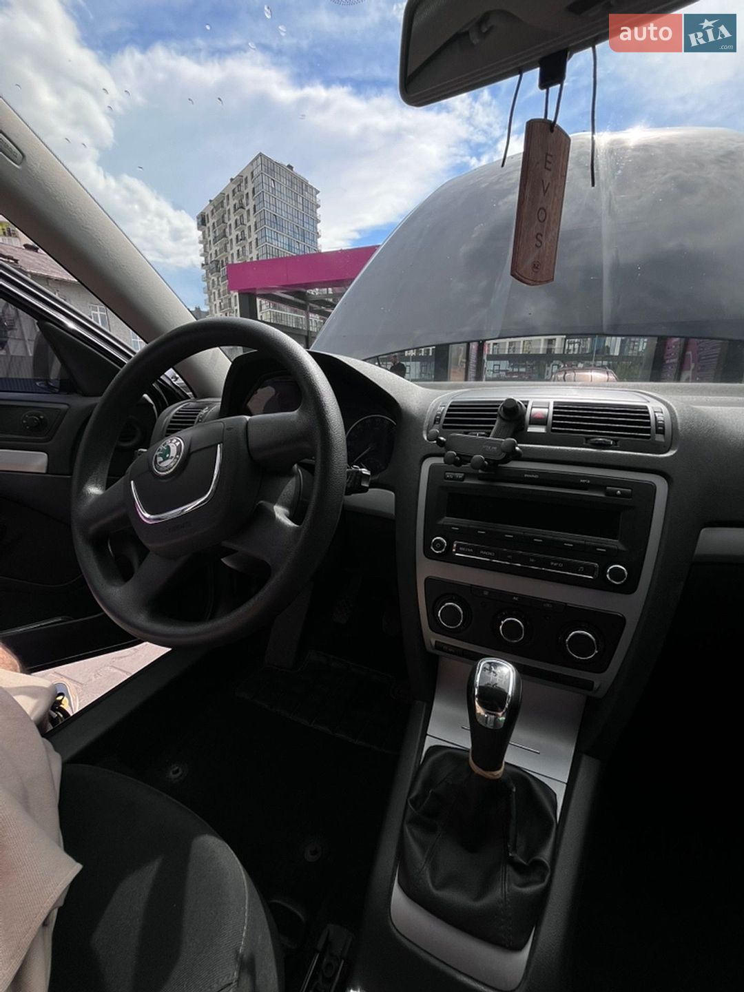 Skoda Octavia 2011 VIN TMBHJ61Z7C8020400 фото оголошення 51 з 77