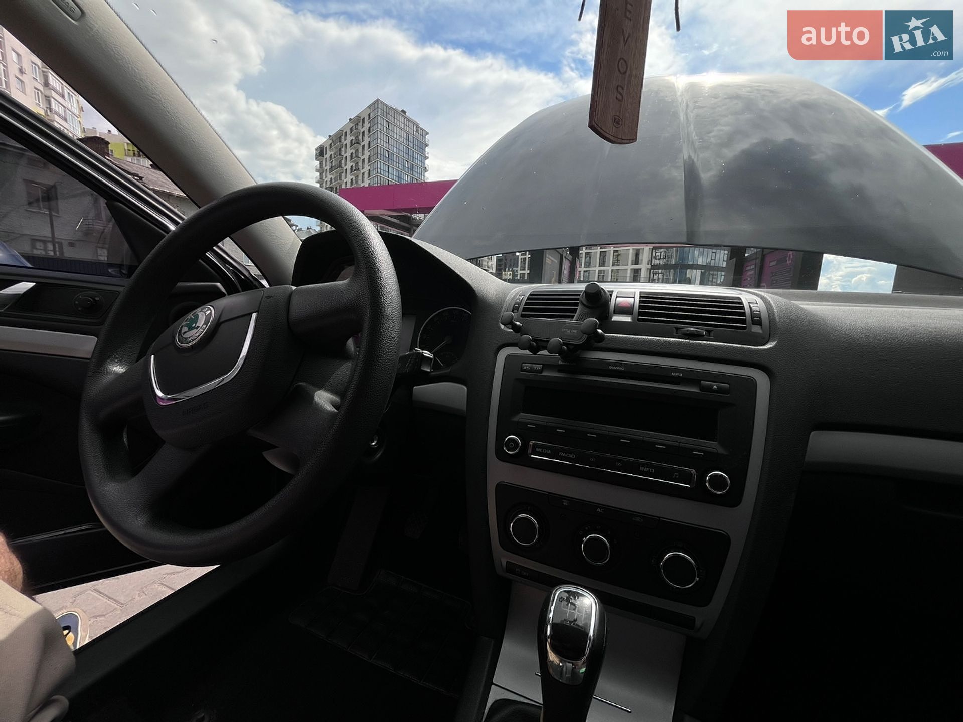 Skoda Octavia 2011 VIN TMBHJ61Z7C8020400 фото оголошення 55 з 77