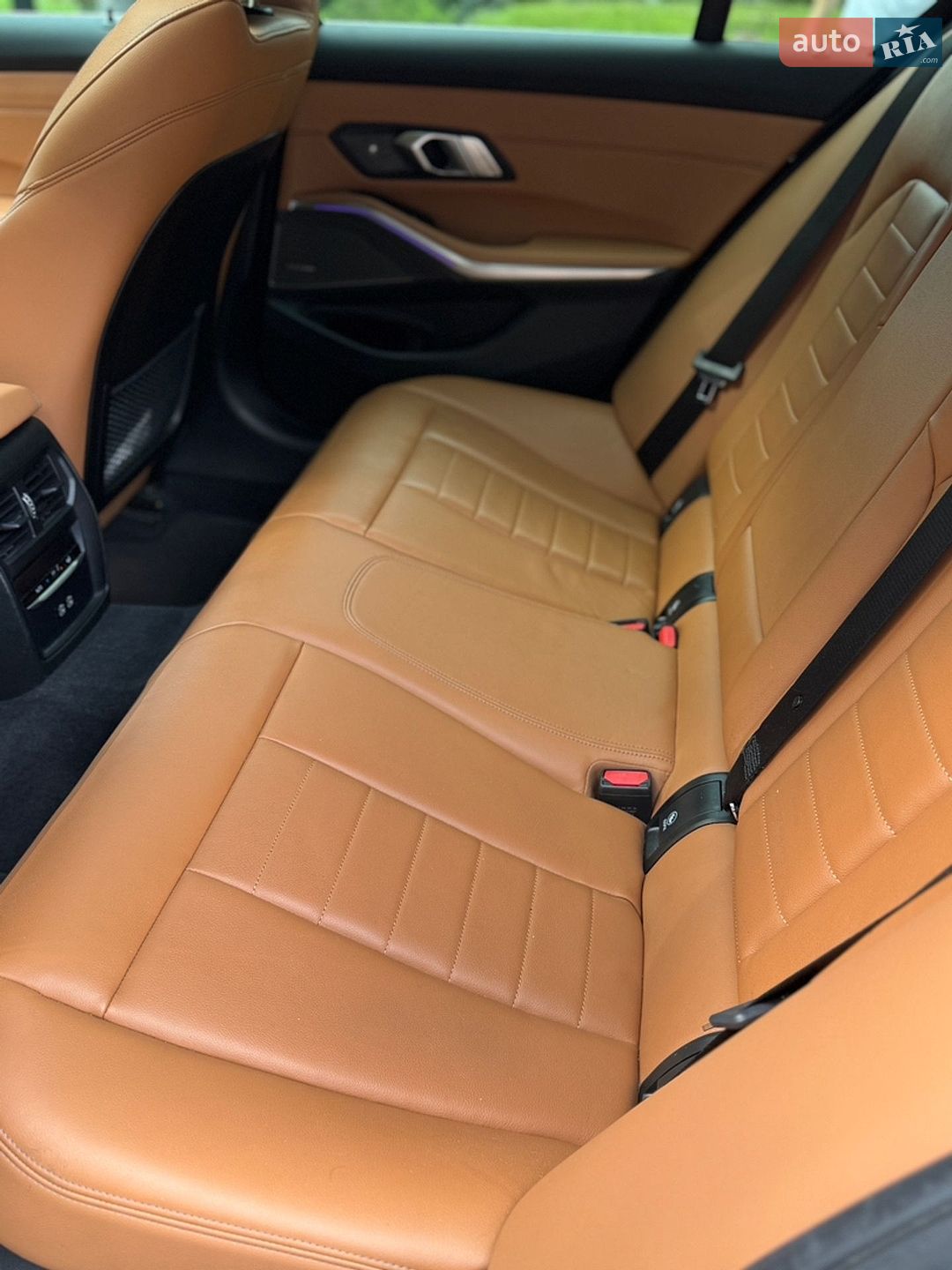 BMW 3 Series 2021 VIN 3MW5P7J06M8C02472 фото оголошення 20 з 43
