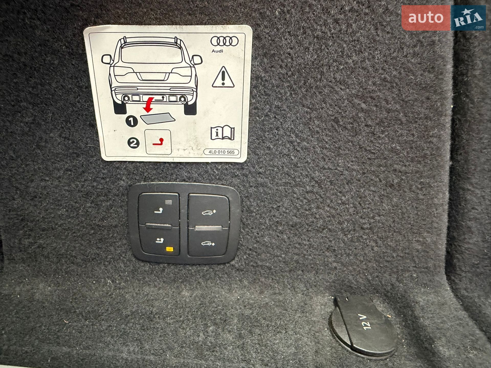 Audi Q7 2015 VIN WAUZZZ4L2FD027950 фото оголошення 31 з 35