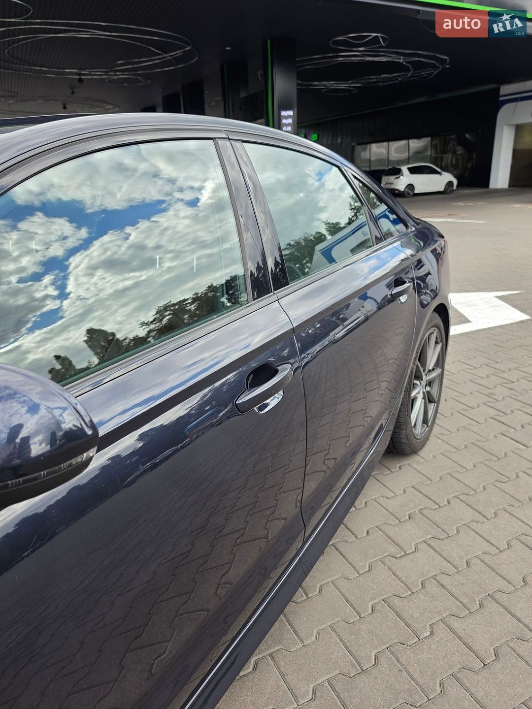 Audi A6 2015 VIN WAUHGAFC6GN106758 фото оголошення 16 з 65