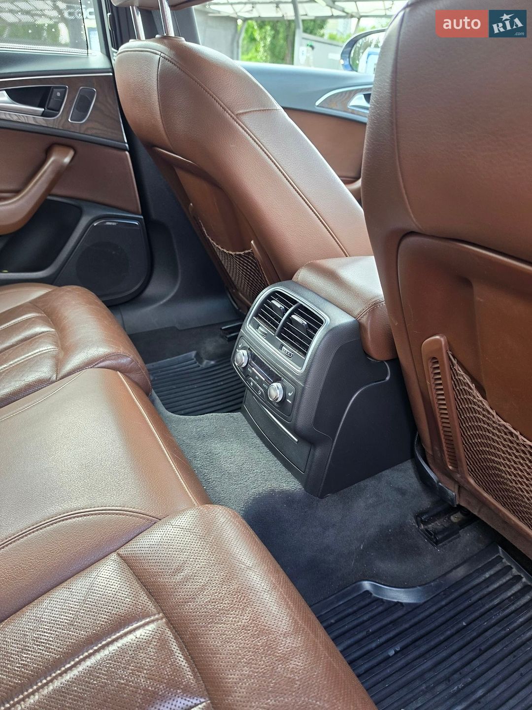 Audi A6 2015 VIN WAUHGAFC6GN106758 фото оголошення 39 з 65