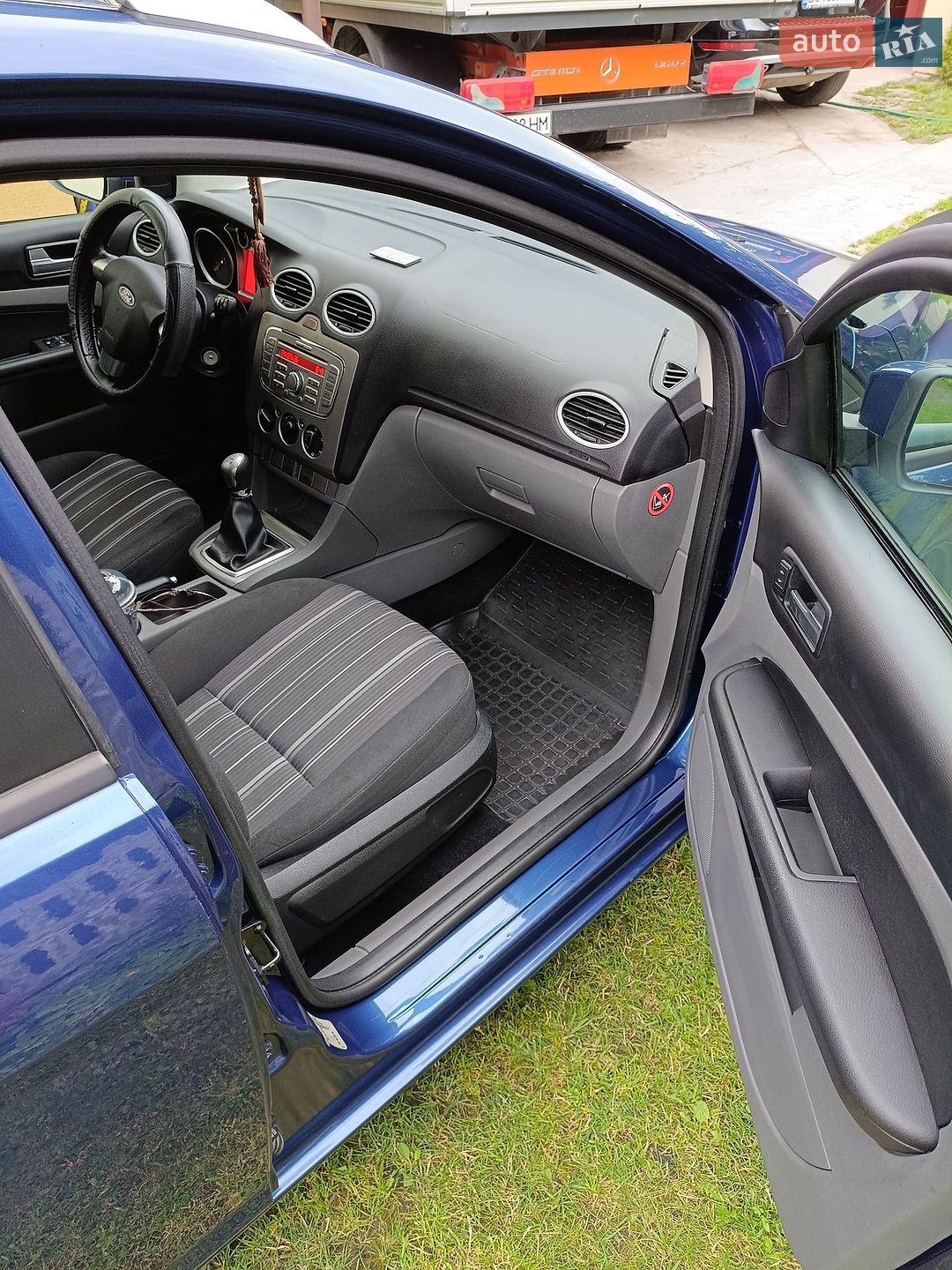 Ford Focus 2009 VIN WF0SXXGCDS9C81311 фото оголошення 10 з 26