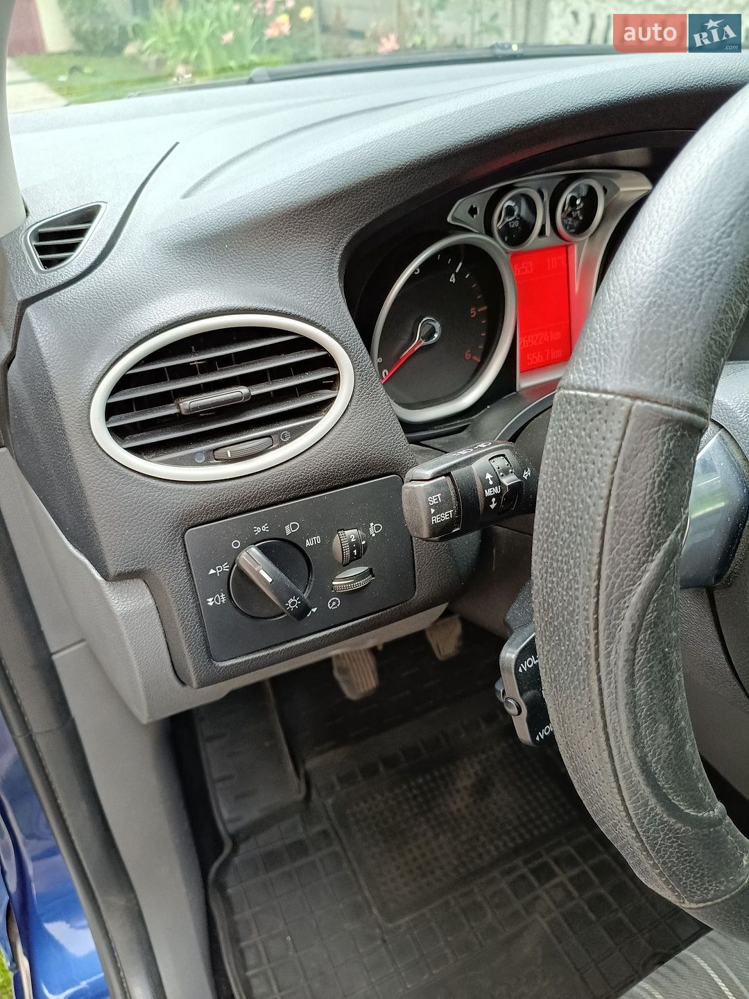 Ford Focus 2009 VIN WF0SXXGCDS9C81311 фото оголошення 13 з 26