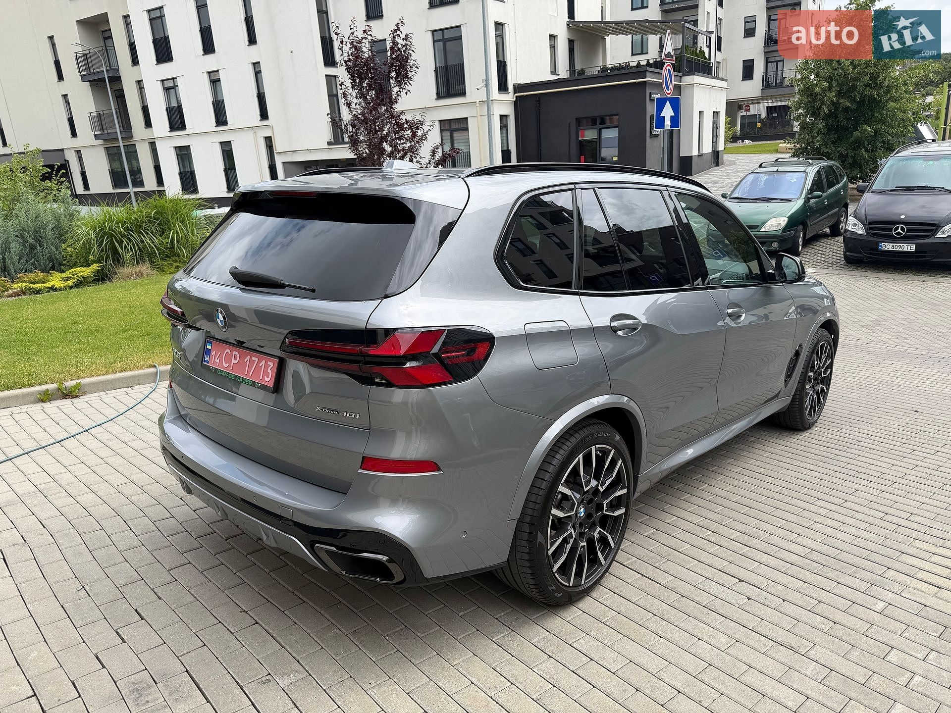 BMW X5 2024 VIN 5UX23EU05R9T81455 фото оголошення 3 з 14