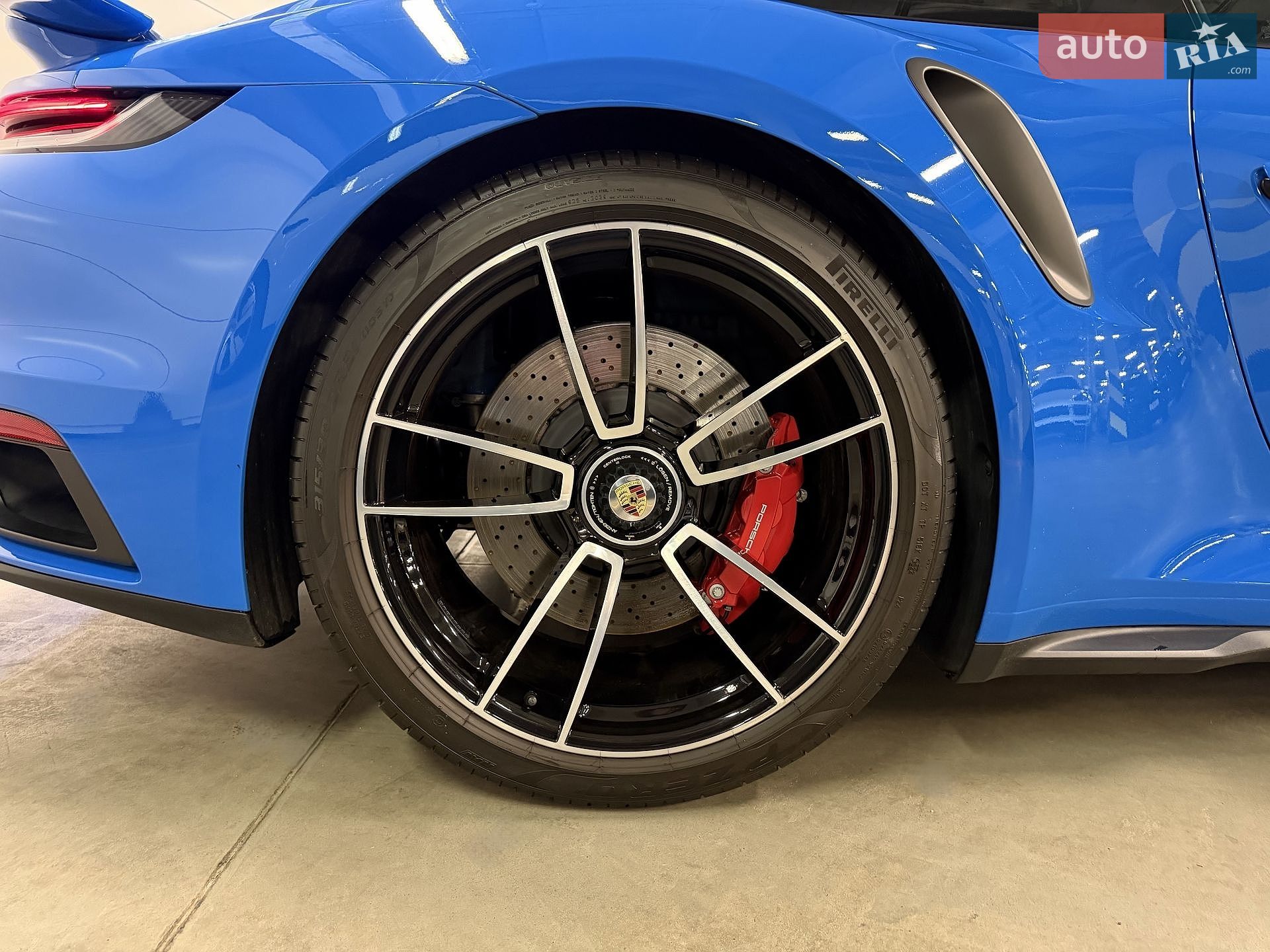 Porsche 911 2022 VIN WP0ZZZ99ZNS251503 фото оголошення 19 з 56