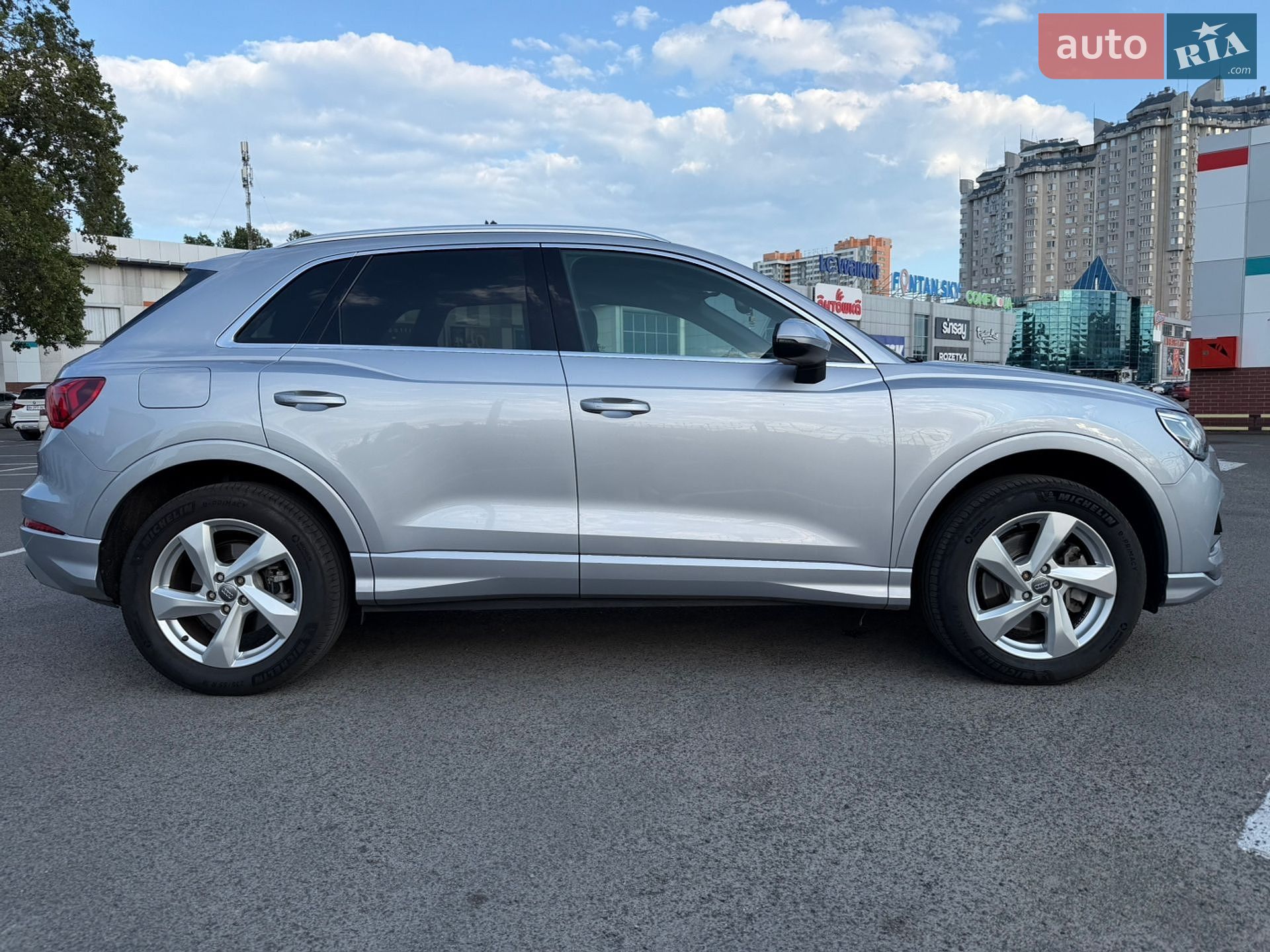 Audi Q3 2019 VIN WA1AECF36L1003289 фото оголошення 3 з 29