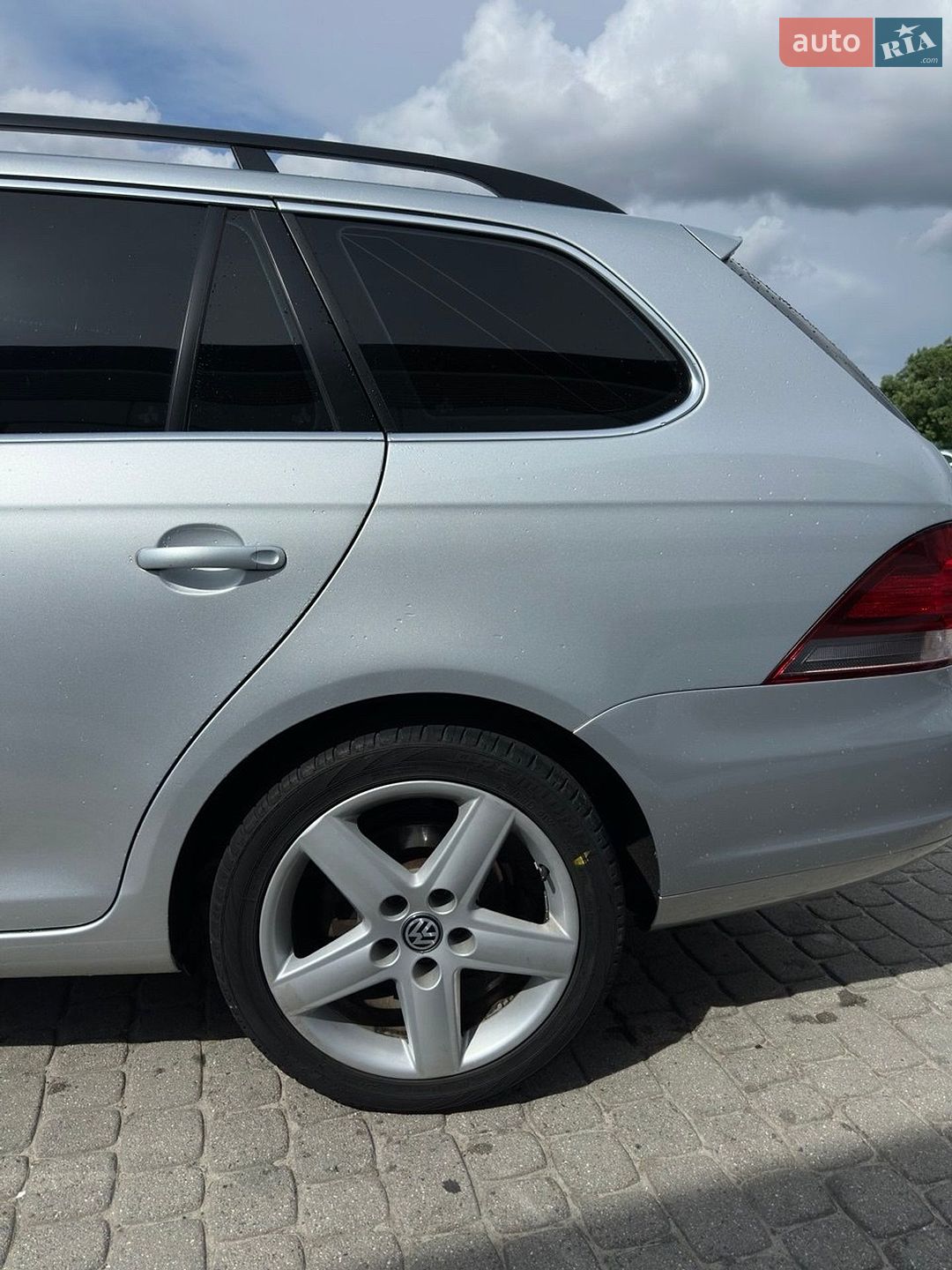 Volkswagen Golf 2011 VIN WVWZZZ1KZBM706735 фото оголошення 3 з 12