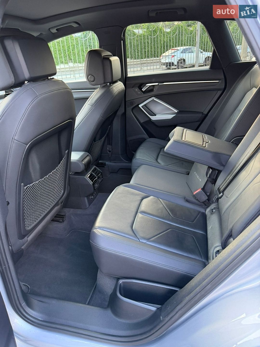 Audi Q3 2019 VIN WA1AECF36L1003289 фото оголошення 15 з 29