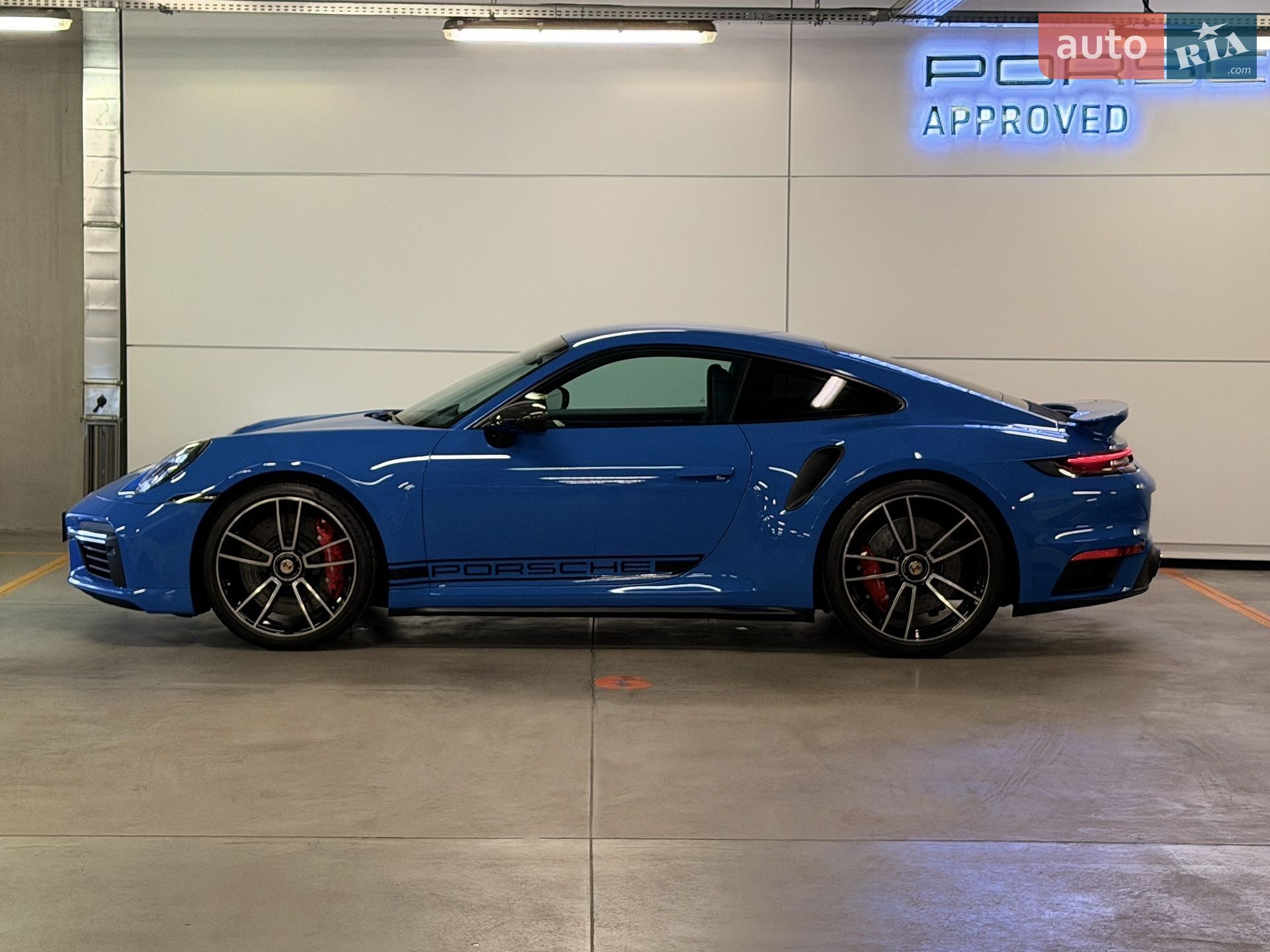 Porsche 911 2022 VIN WP0ZZZ99ZNS251503 фото оголошення 7 з 56