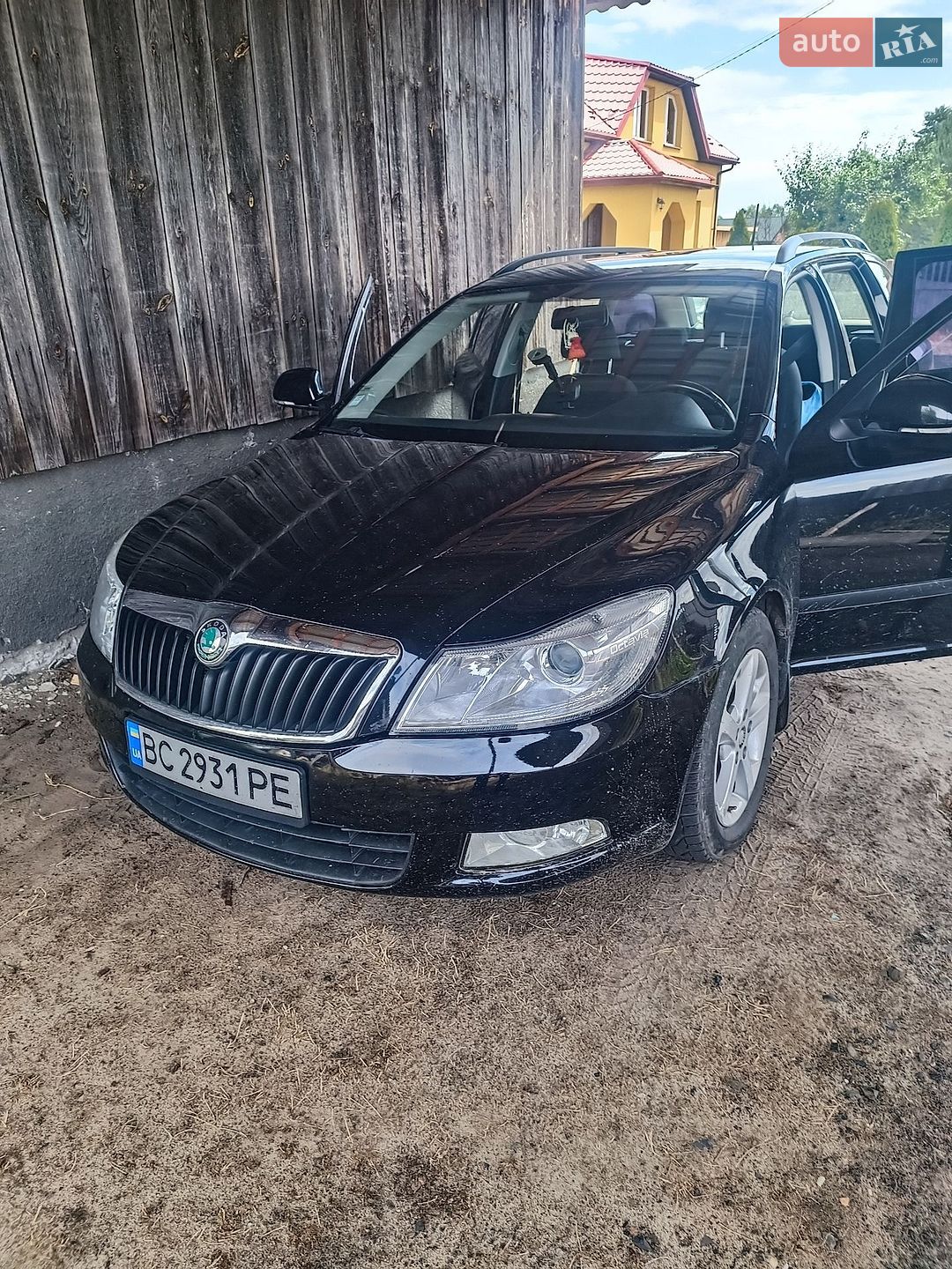 Skoda Octavia 2011 VIN TMBHT61Z3C2089002 фото оголошення 3 з 31