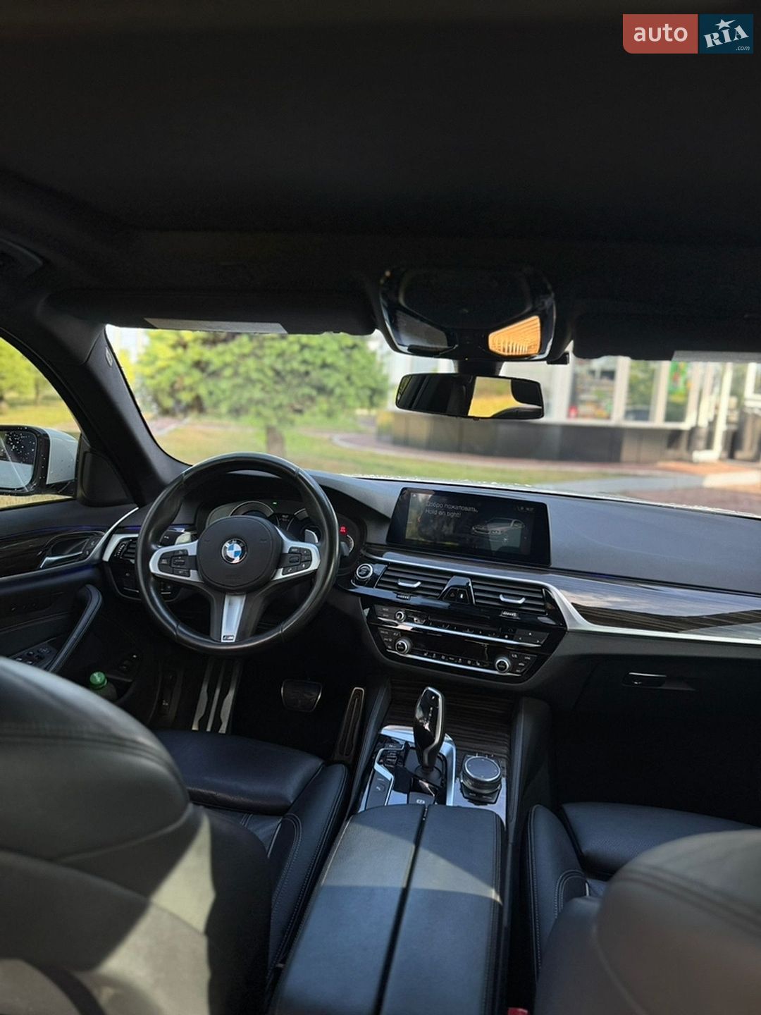 BMW 5 Series 2018 VIN WBAJA9C52KB389712 фото оголошення 3 з 17