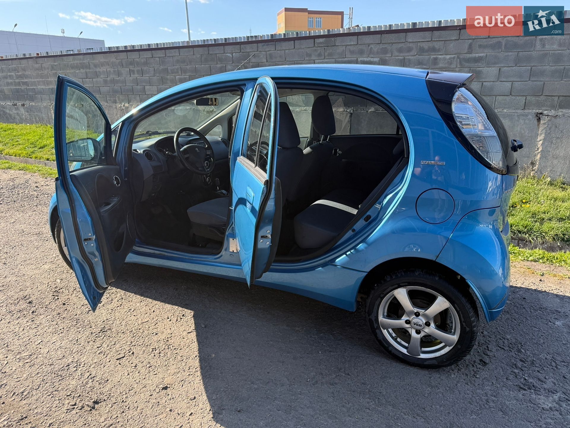 Peugeot iOn 2011 VIN VF31NZKZZCU801689 фото оголошення 16 з 23