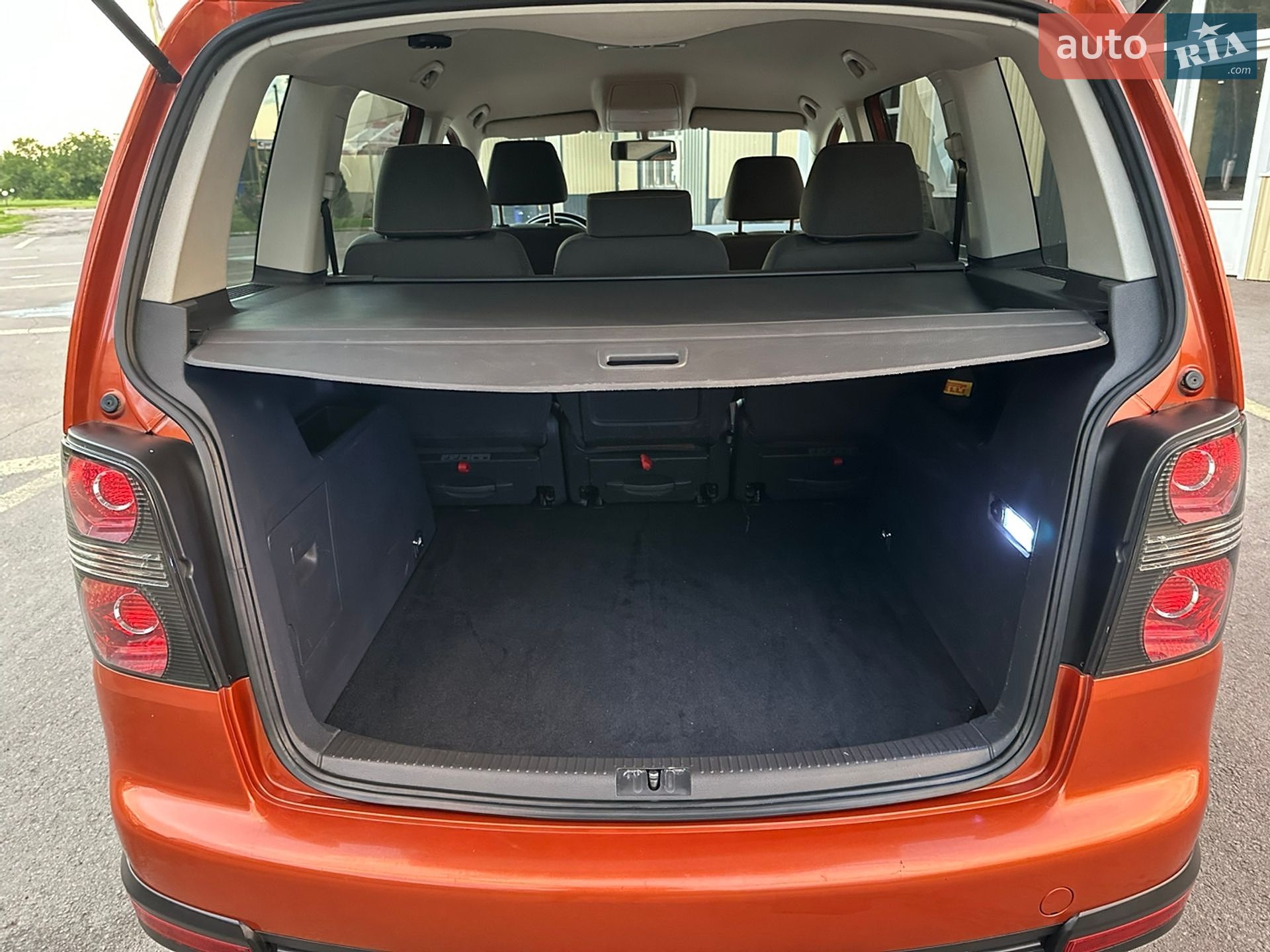 Volkswagen Cross Touran 2008 VIN WVGZZZ1TZ7W076324 фото оголошення 13 з 74