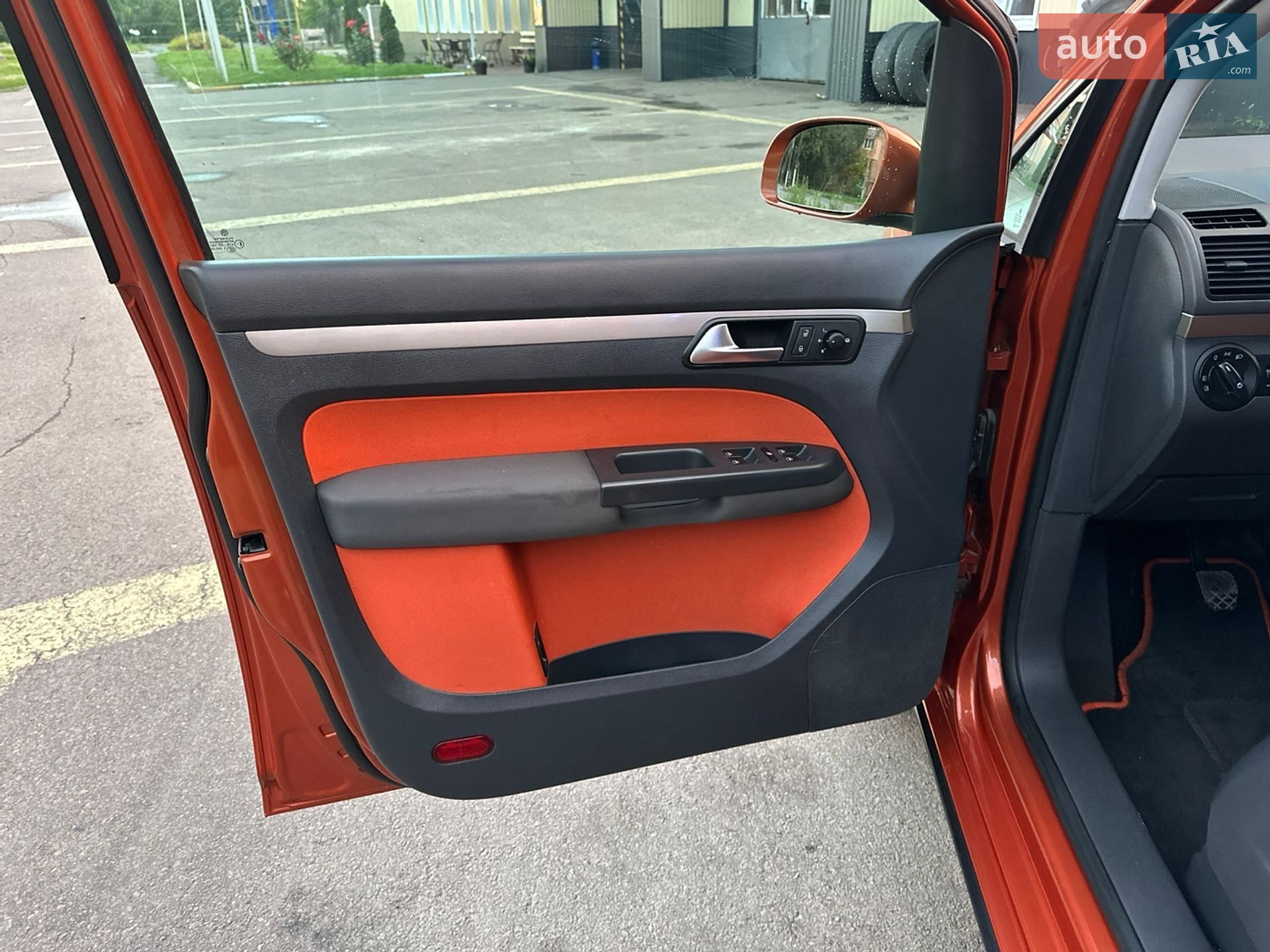 Volkswagen Cross Touran 2008 VIN WVGZZZ1TZ7W076324 фото оголошення 44 з 74