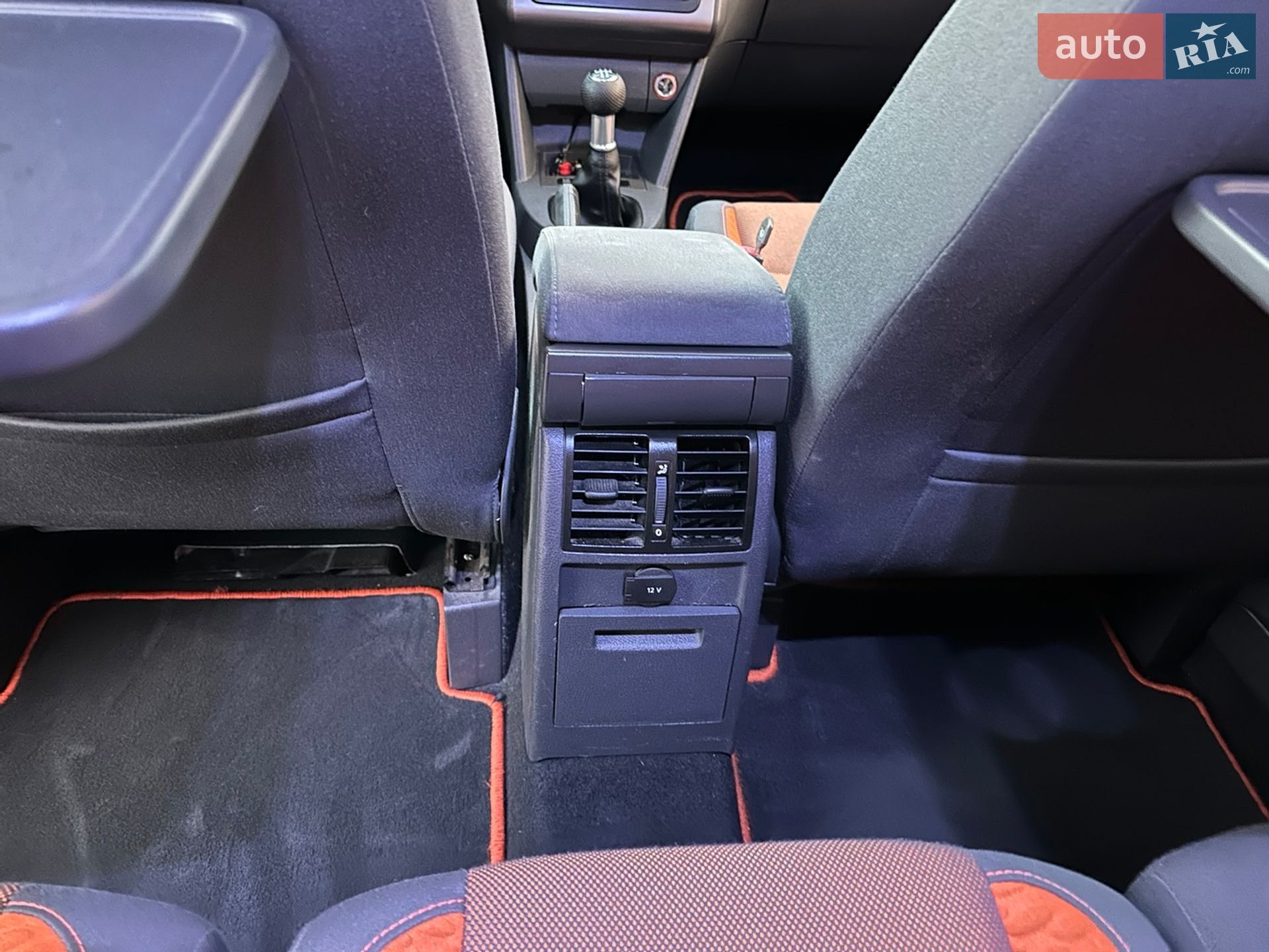 Volkswagen Cross Touran 2008 VIN WVGZZZ1TZ7W076324 фото оголошення 37 з 74
