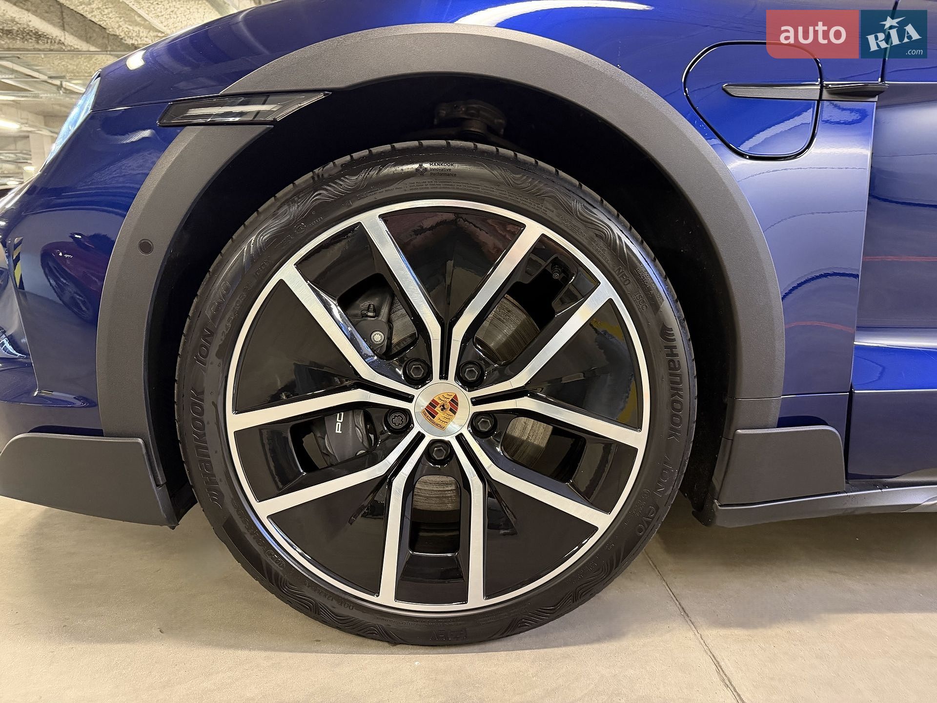 Porsche Taycan Cross Turismo 2024 VIN WP0ZZZY1ZSSA59554 фото оголошення 18 з 55