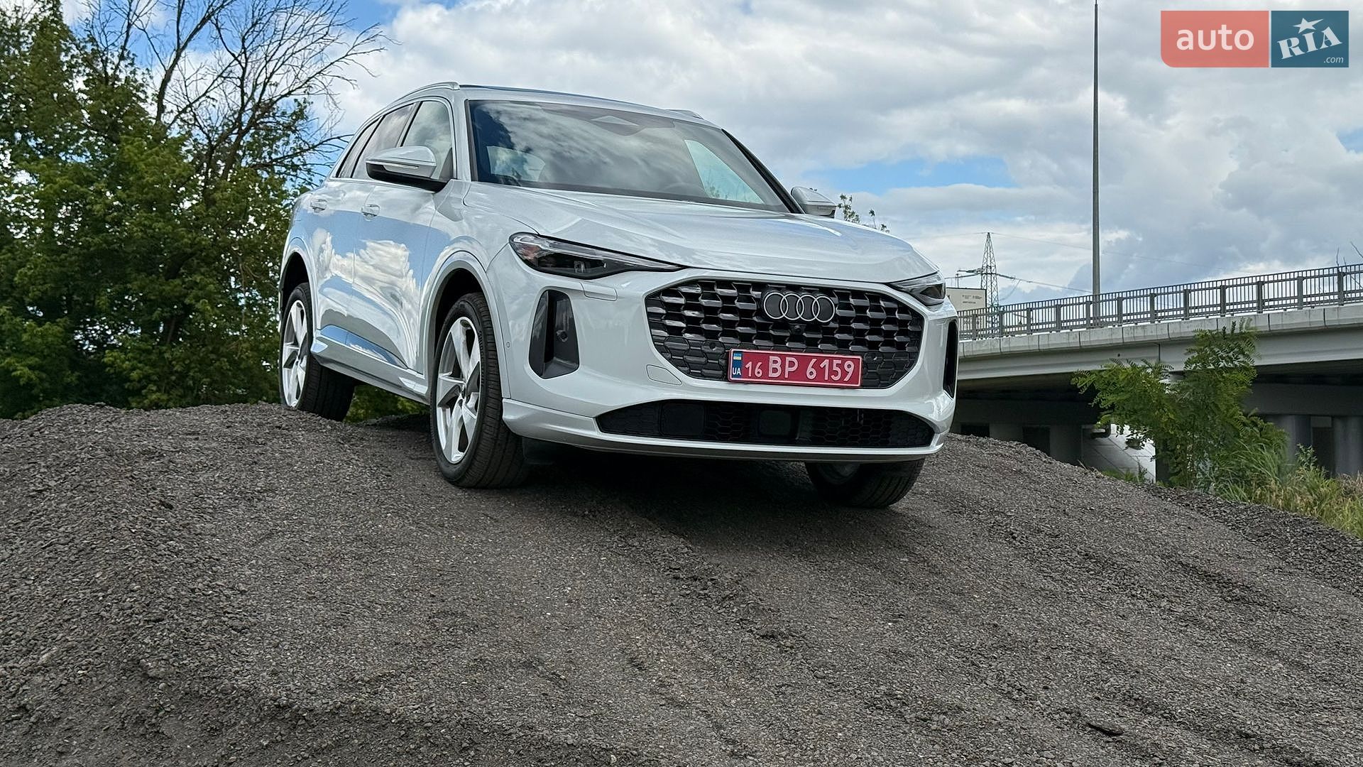 Audi Q5 2025 VIN WA12AAGU7S2023944 фото оголошення 90 з 105