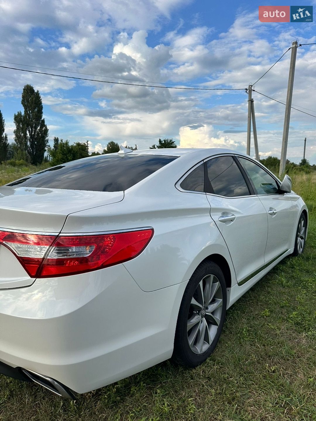 Hyundai Azera 2015 VIN KMHFG4JG5GA506027 фото оголошення 2 з 39