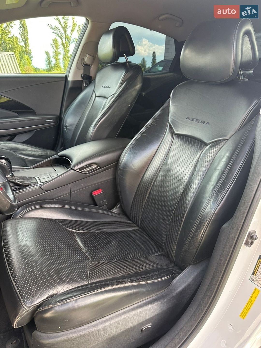 Hyundai Azera 2015 VIN KMHFG4JG5GA506027 фото оголошення 24 з 39