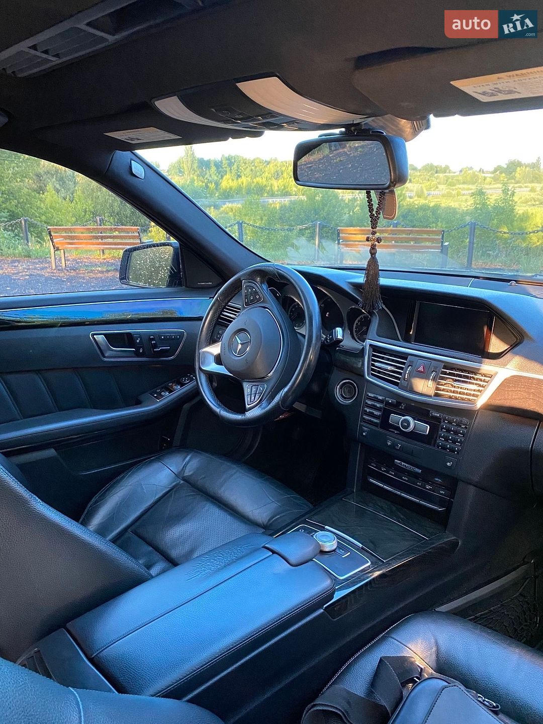 Mercedes-Benz E-Class 2011 VIN WDDHF5KB3CA570687 фото оголошення 8 з 13