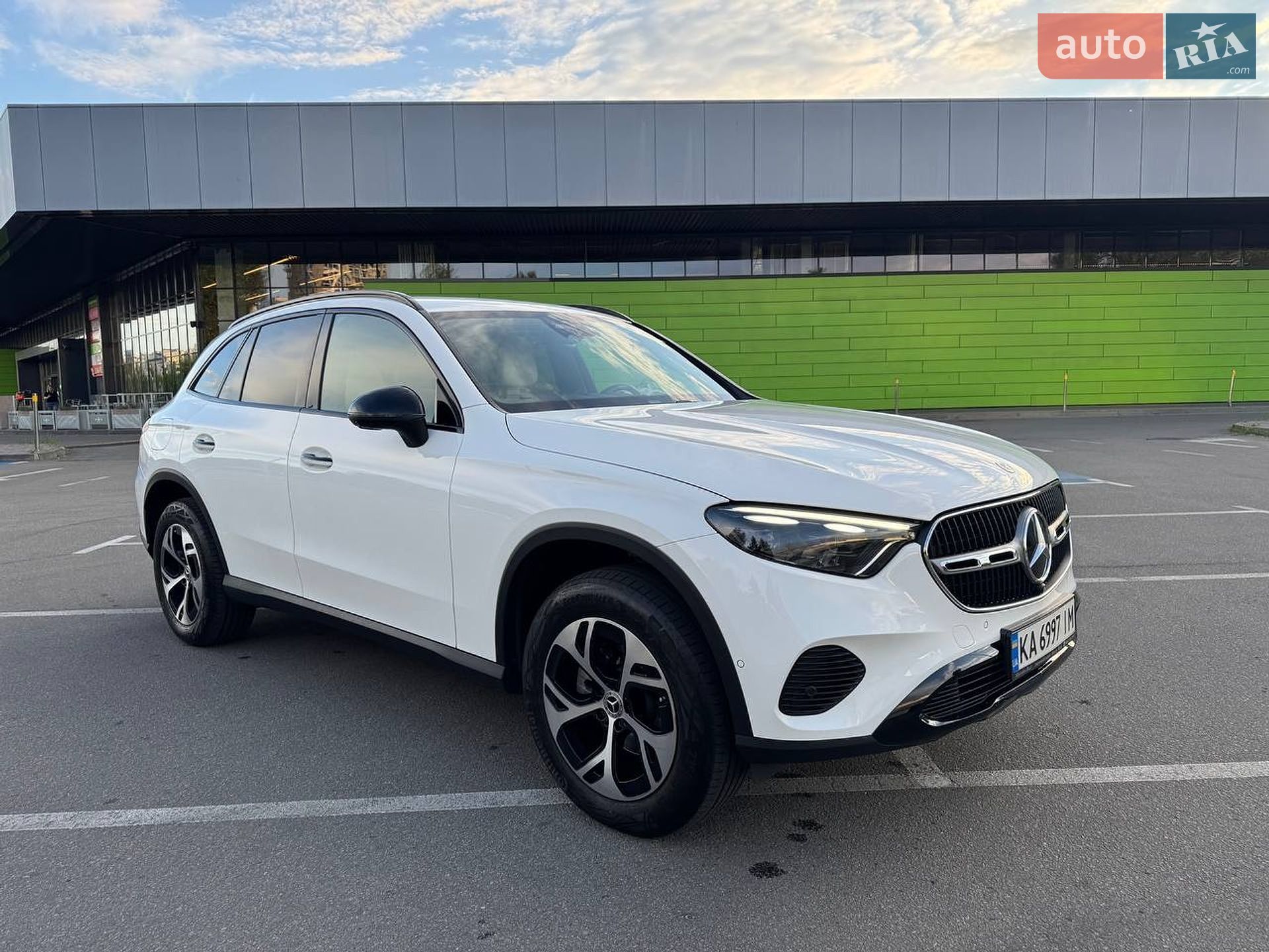 Mercedes-Benz GLC-Class 2022 VIN W1NKM5BB4PF009115 фото оголошення 2 з 16